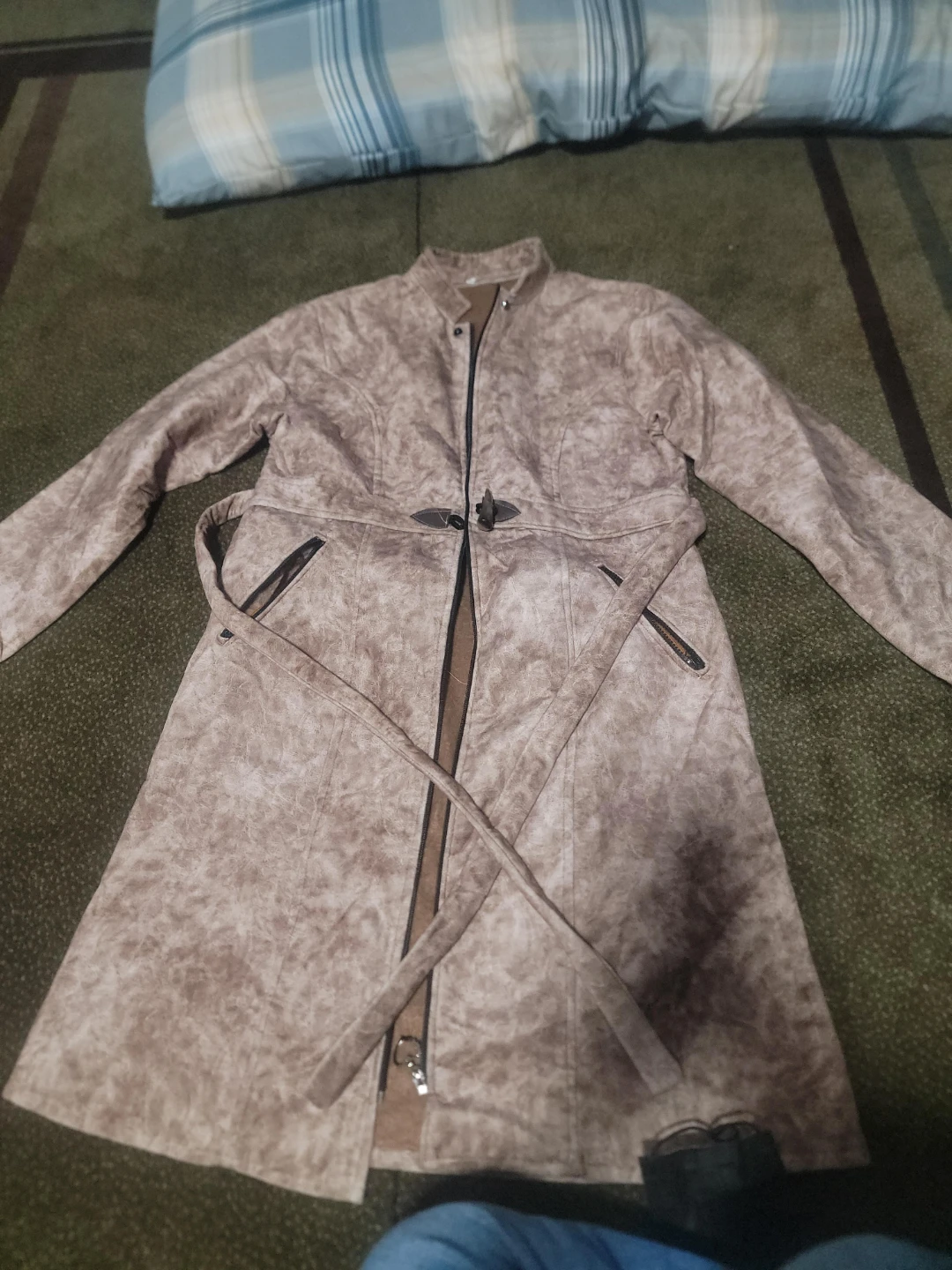Women's Beige Patterned Trench Coat - photo 4