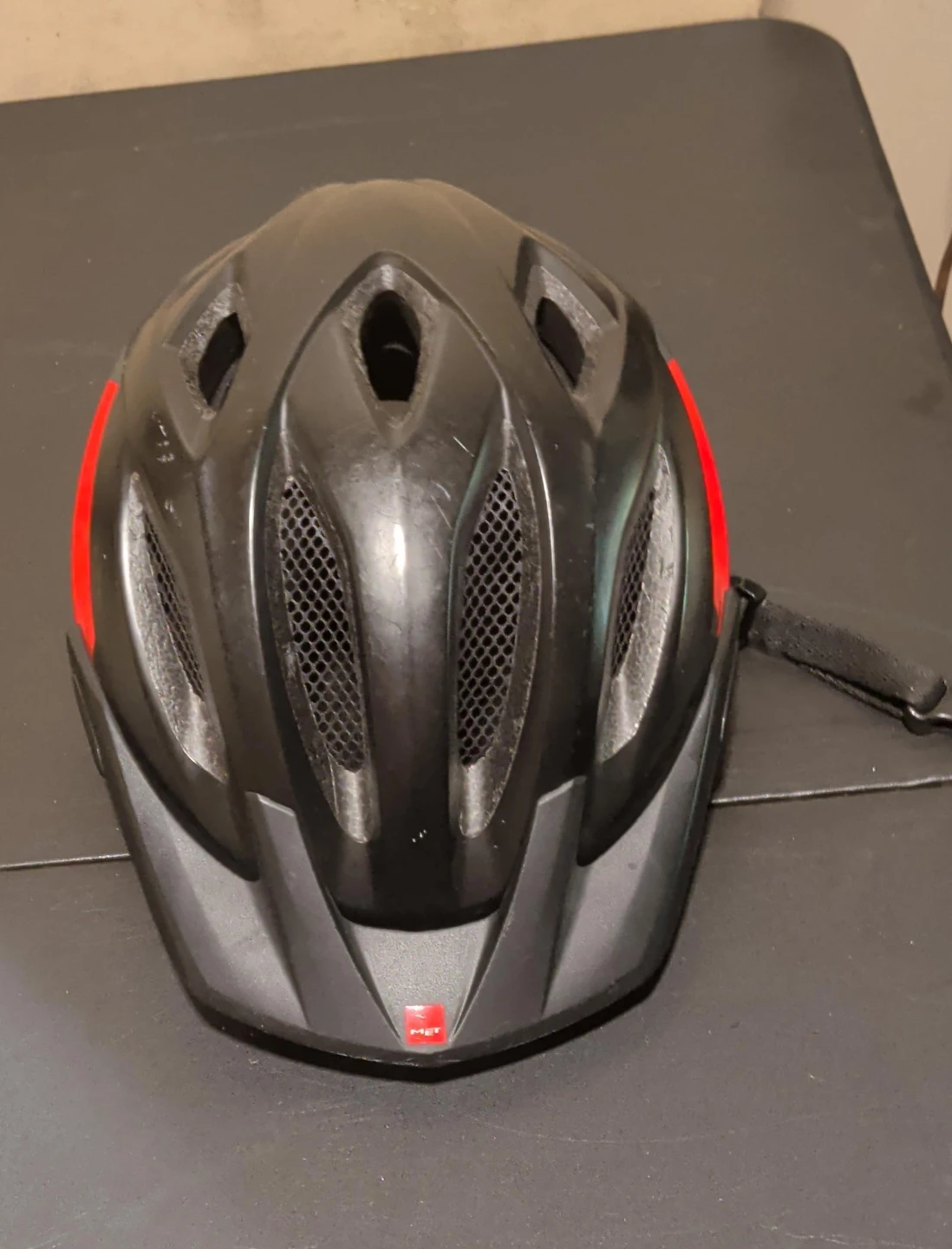 MET Bicycle Helmet Black Red