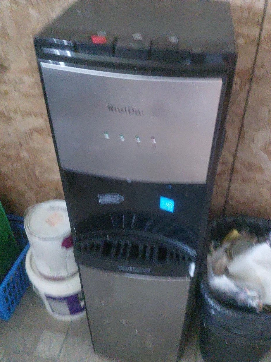 Rival Water Dispenser