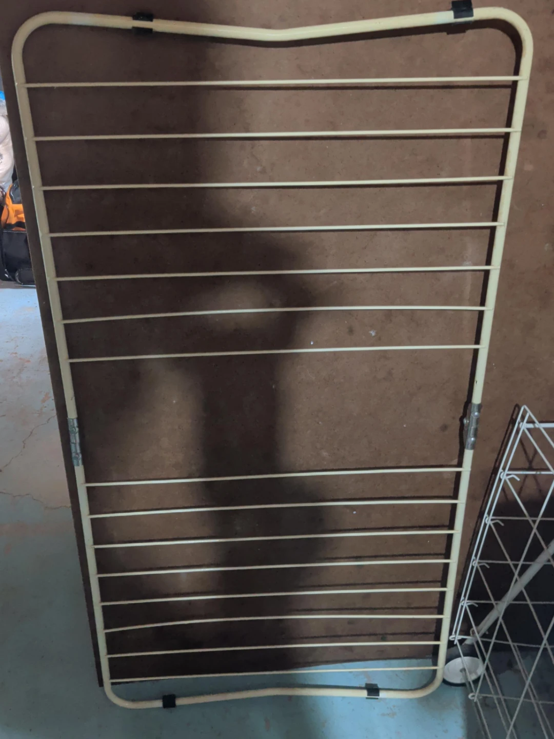 Folding drying rack