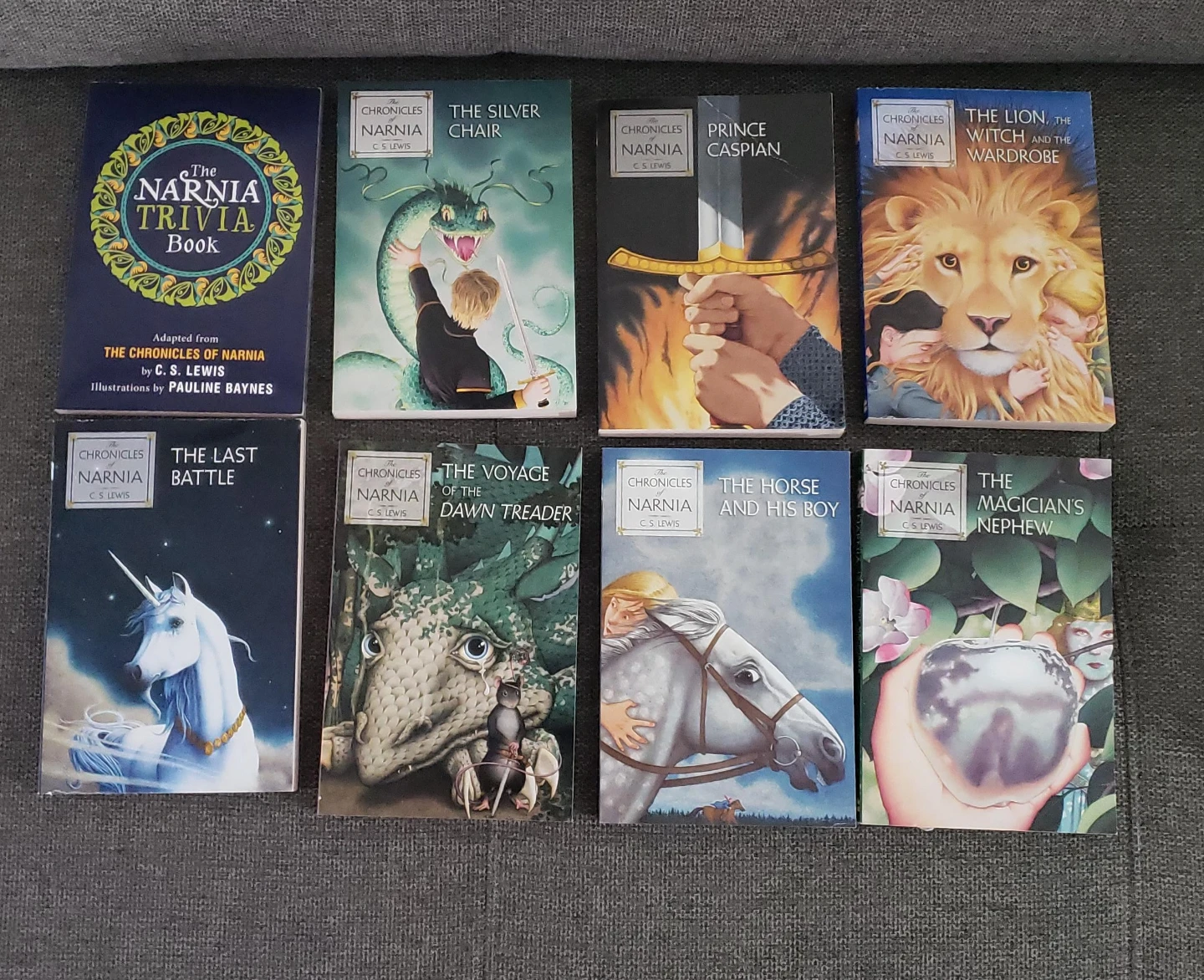 The Chronicles of Narnia Book Set (used)