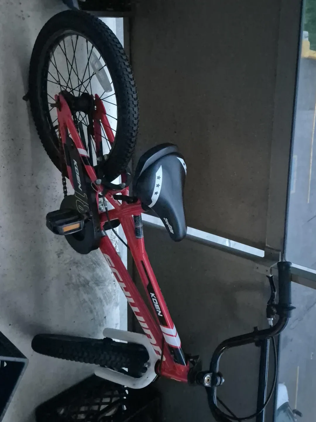Schwinn Koen 18" Kids Bike