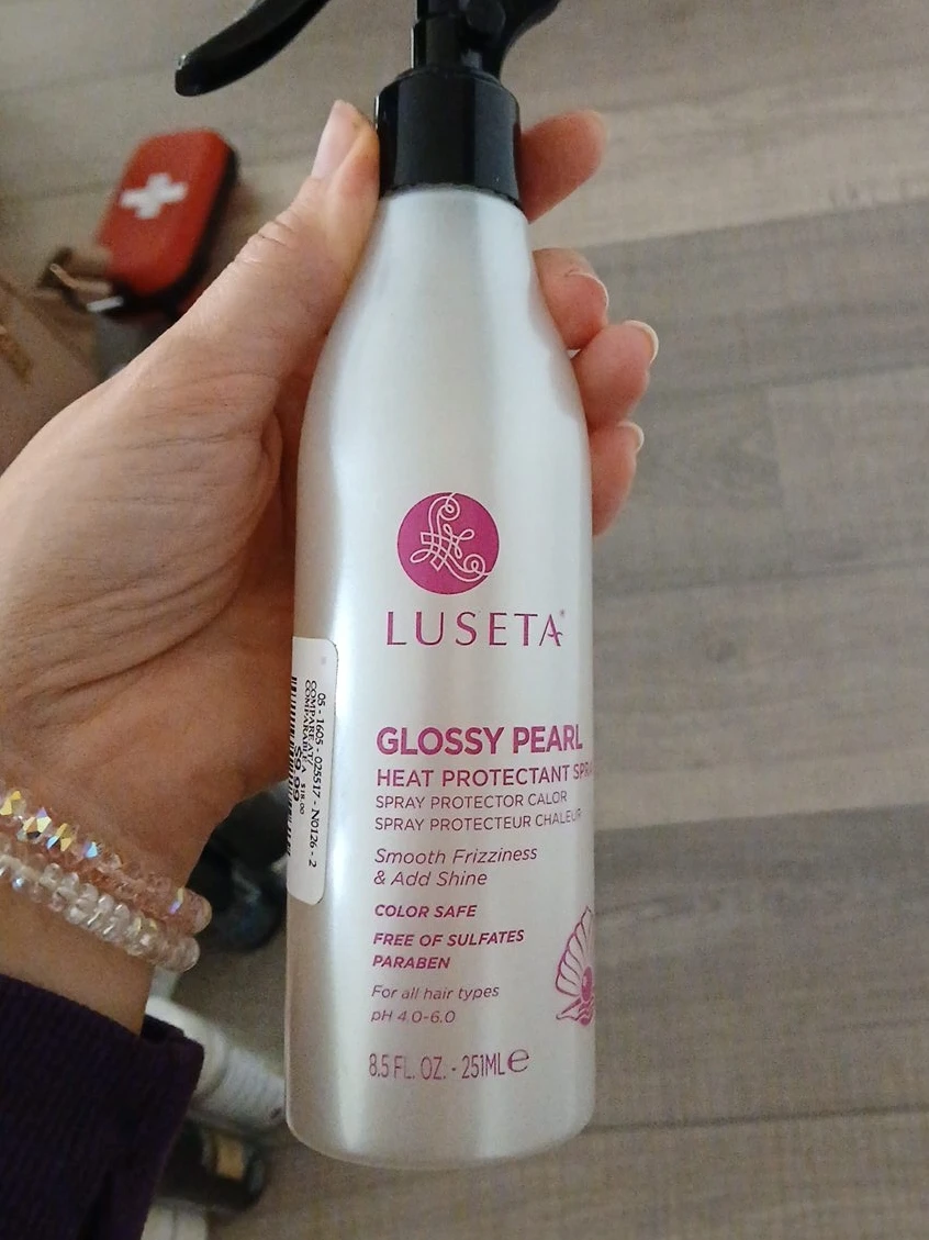 Lusetta Glossy Pearl Heat Protectant Spray 8.5 oz