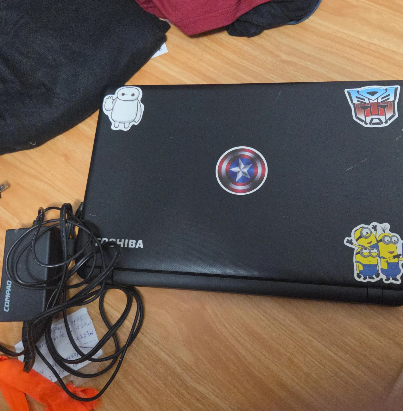 Toshiba Laptop with AC Adapter