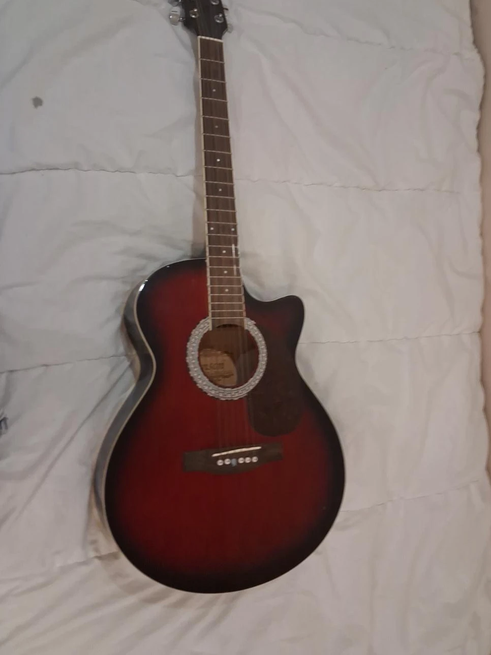 Acoustic Guitar - Red/Black Sunburst
