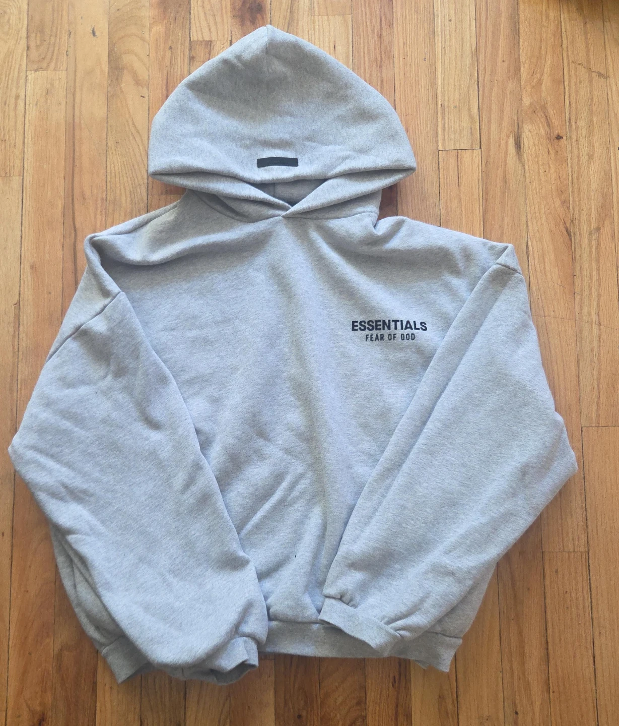Grey essentials size M