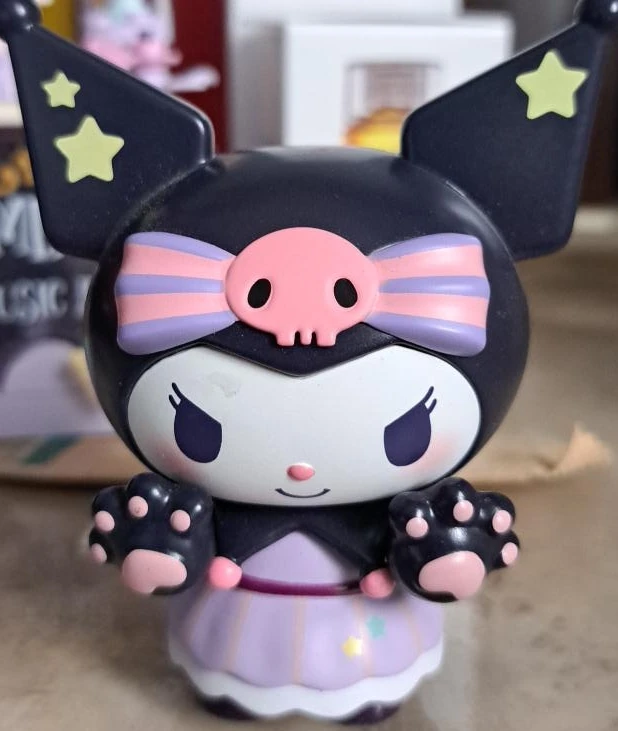 Kuromi Figure
