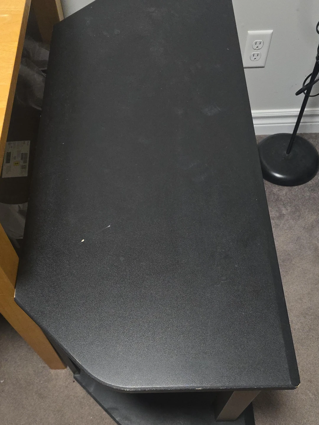 Black corner TV stand
