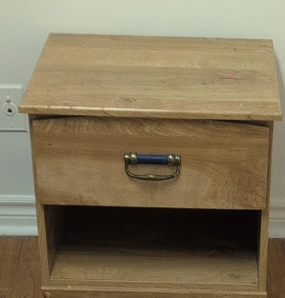 Oak bedside table with drawer 2 for 60