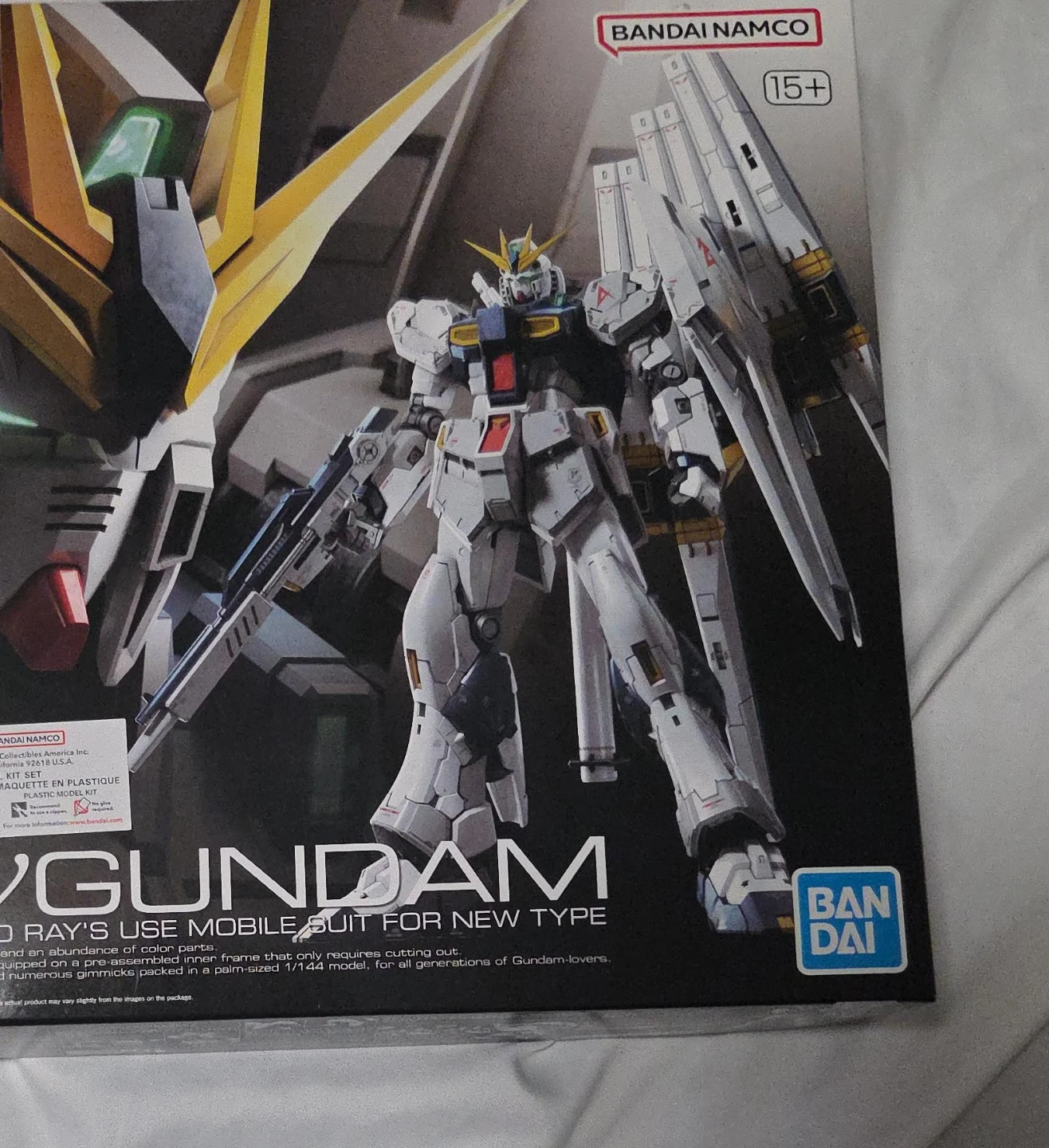 Bandai Namco Gundam 1/144 Scale Model Kit