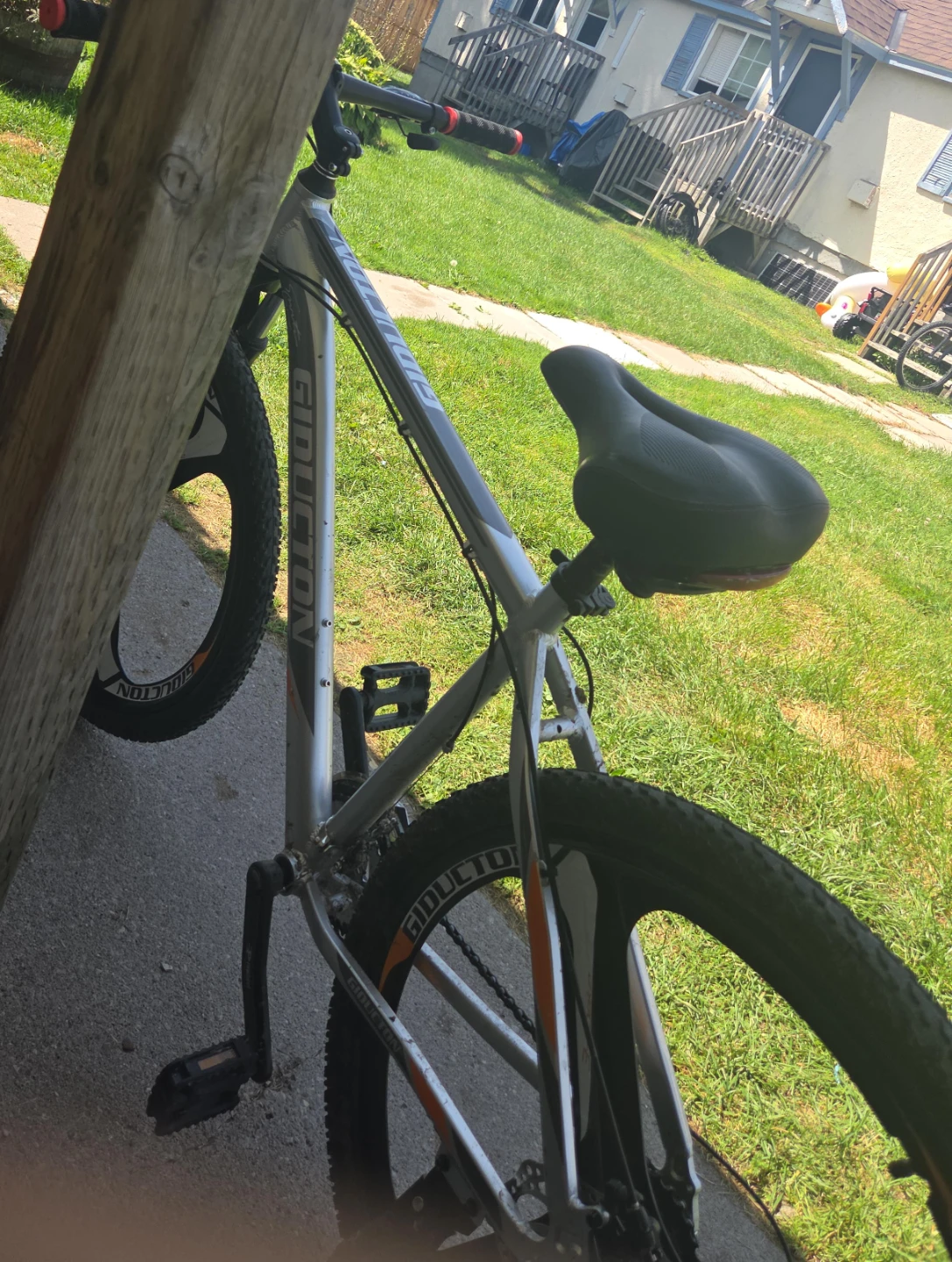 Giducton Mountain Bike