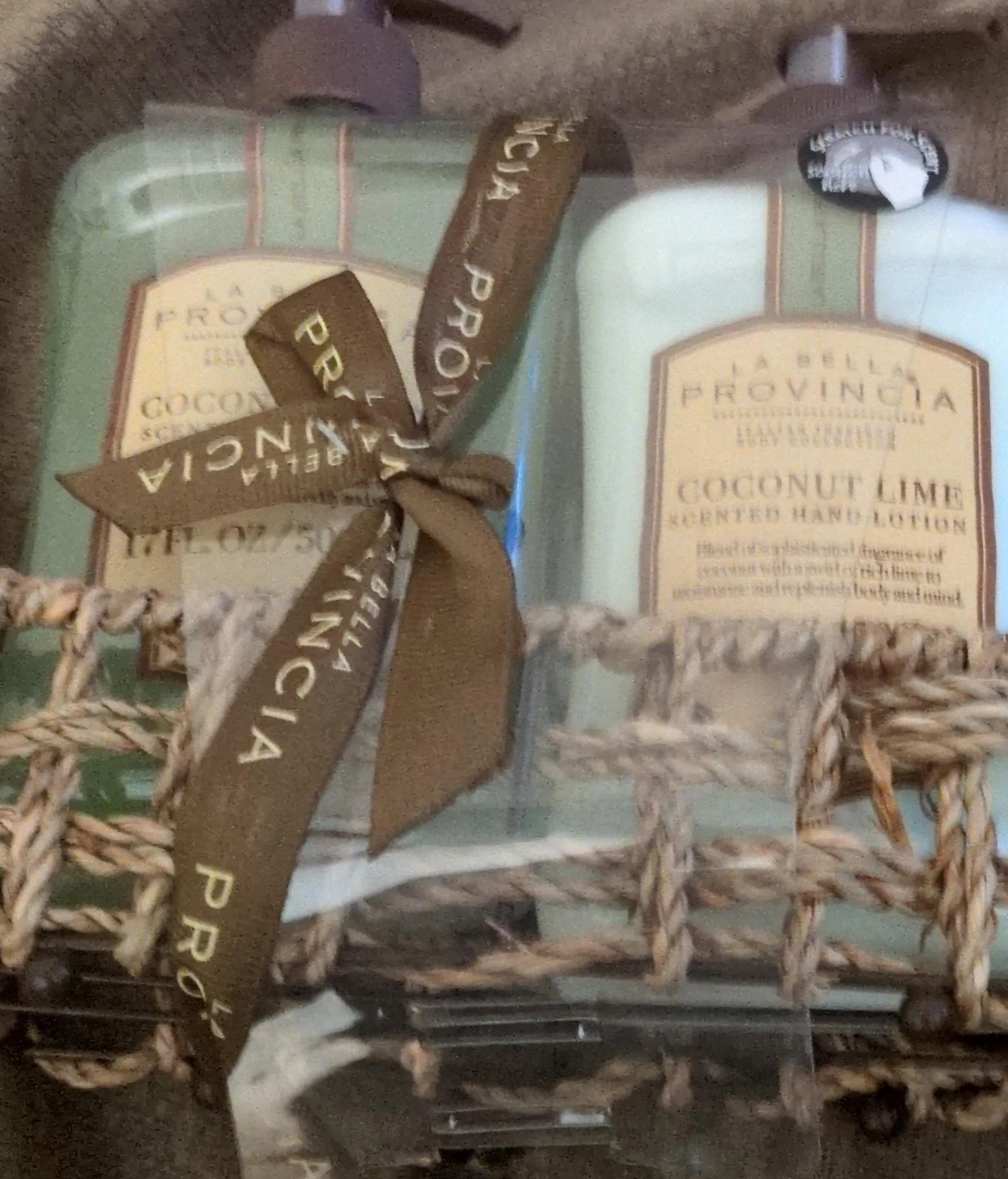 La Bella Provincia Coconut Lime Hand Lotion Set