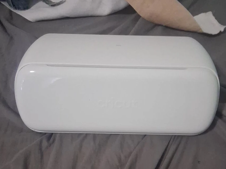 Cricut Joy Xtra (BRAND NEW COMES IN BOX)
