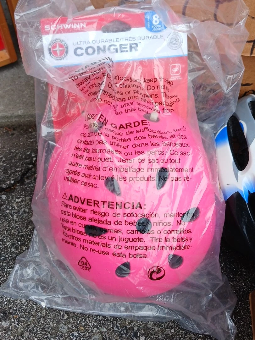 Schwinn Conger Youth Helmet