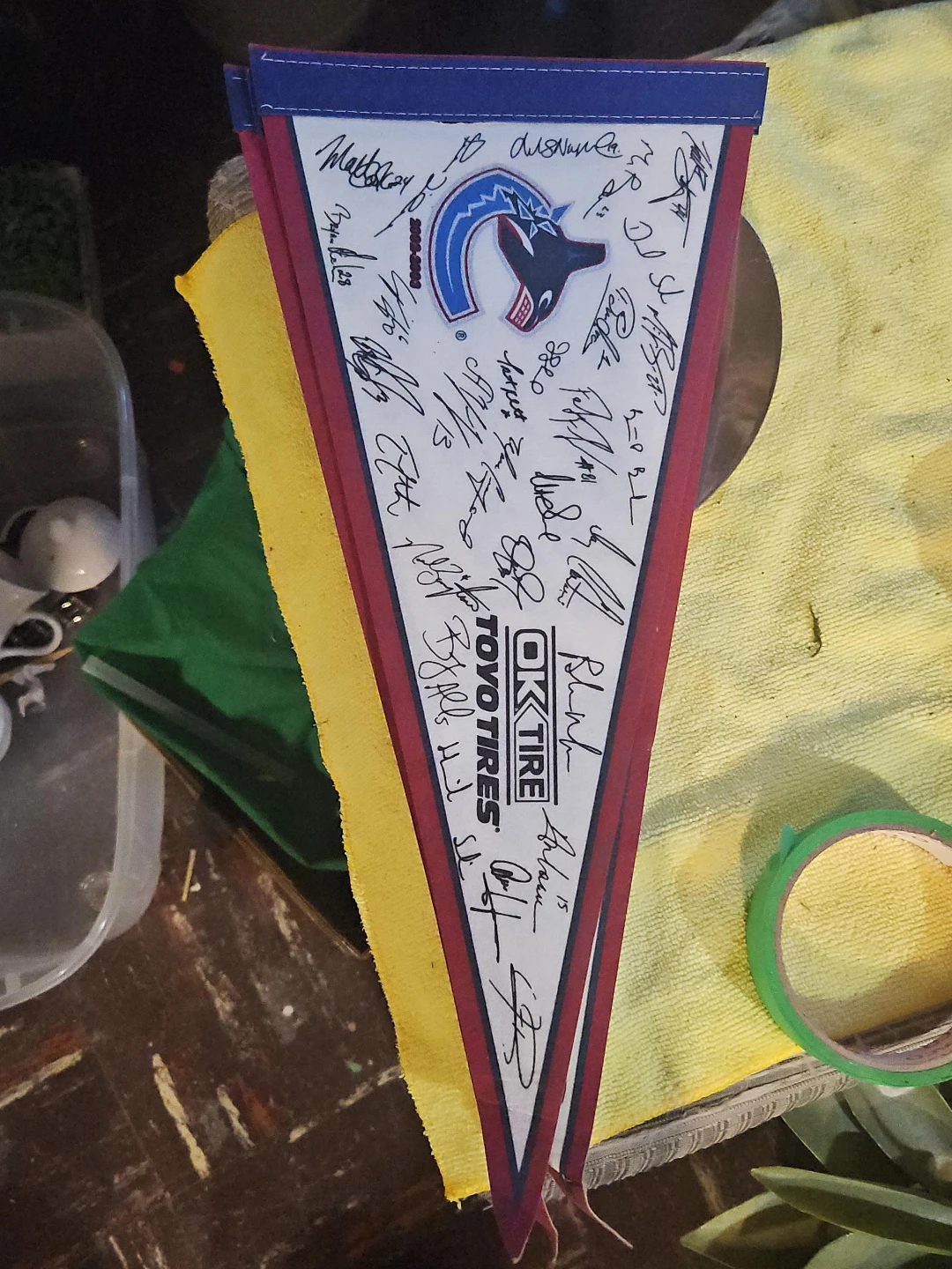 Signed Vancouver Canucks Pennant