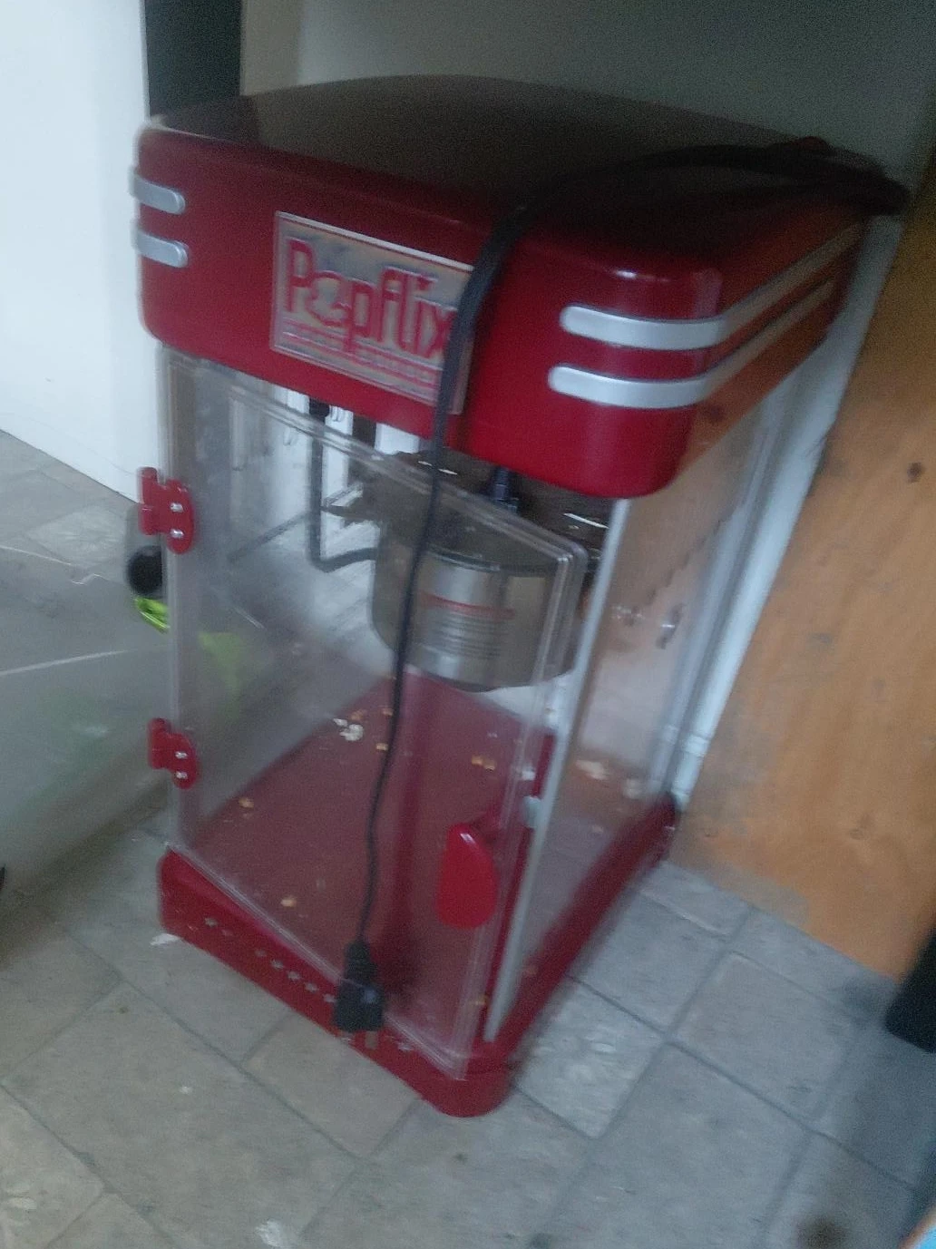 Popflix Red Popcorn Machine