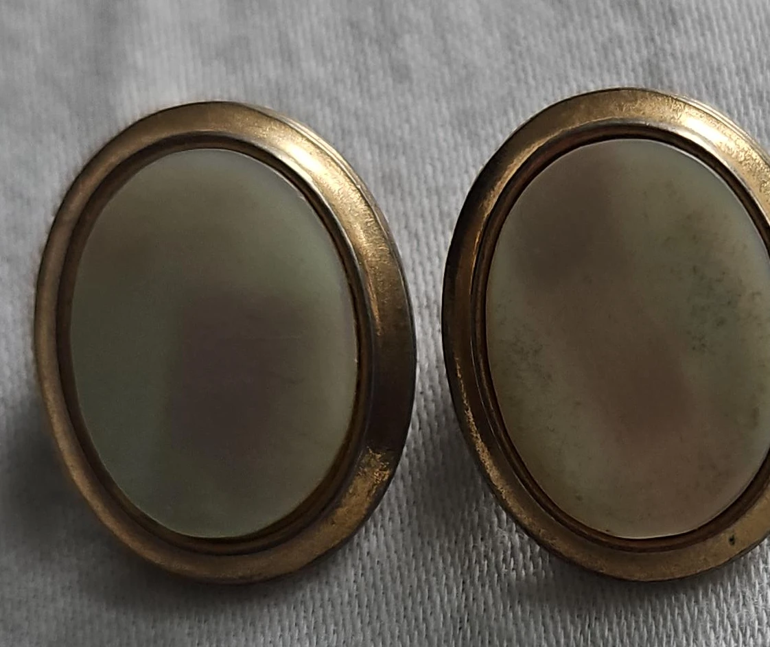 Oval Mother of Pearl Cufflinks