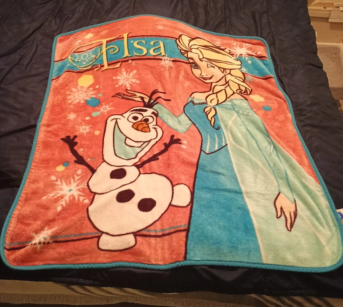 Disney Frozen Elsa and Olaf Fleece Blanket