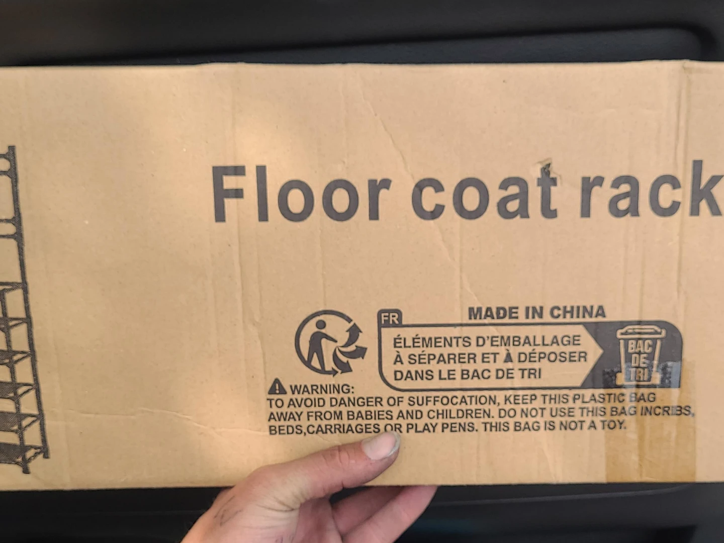 Floor coat rack