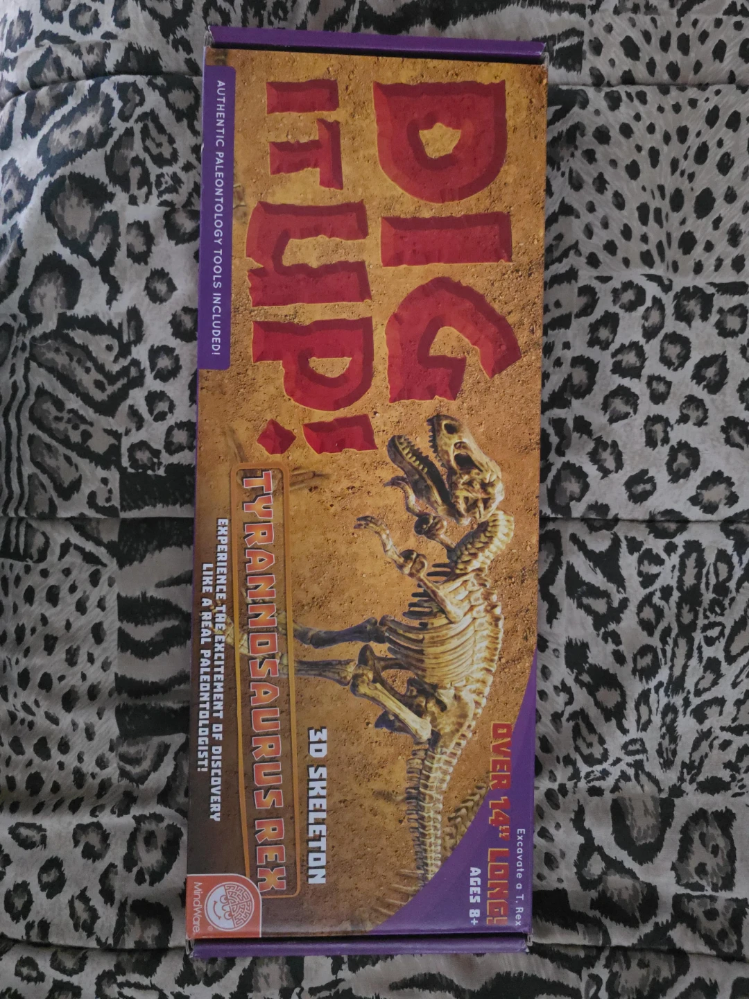 MindWare Dig It Up! Tyrannosaurus Rex 3D Skeleton Kit