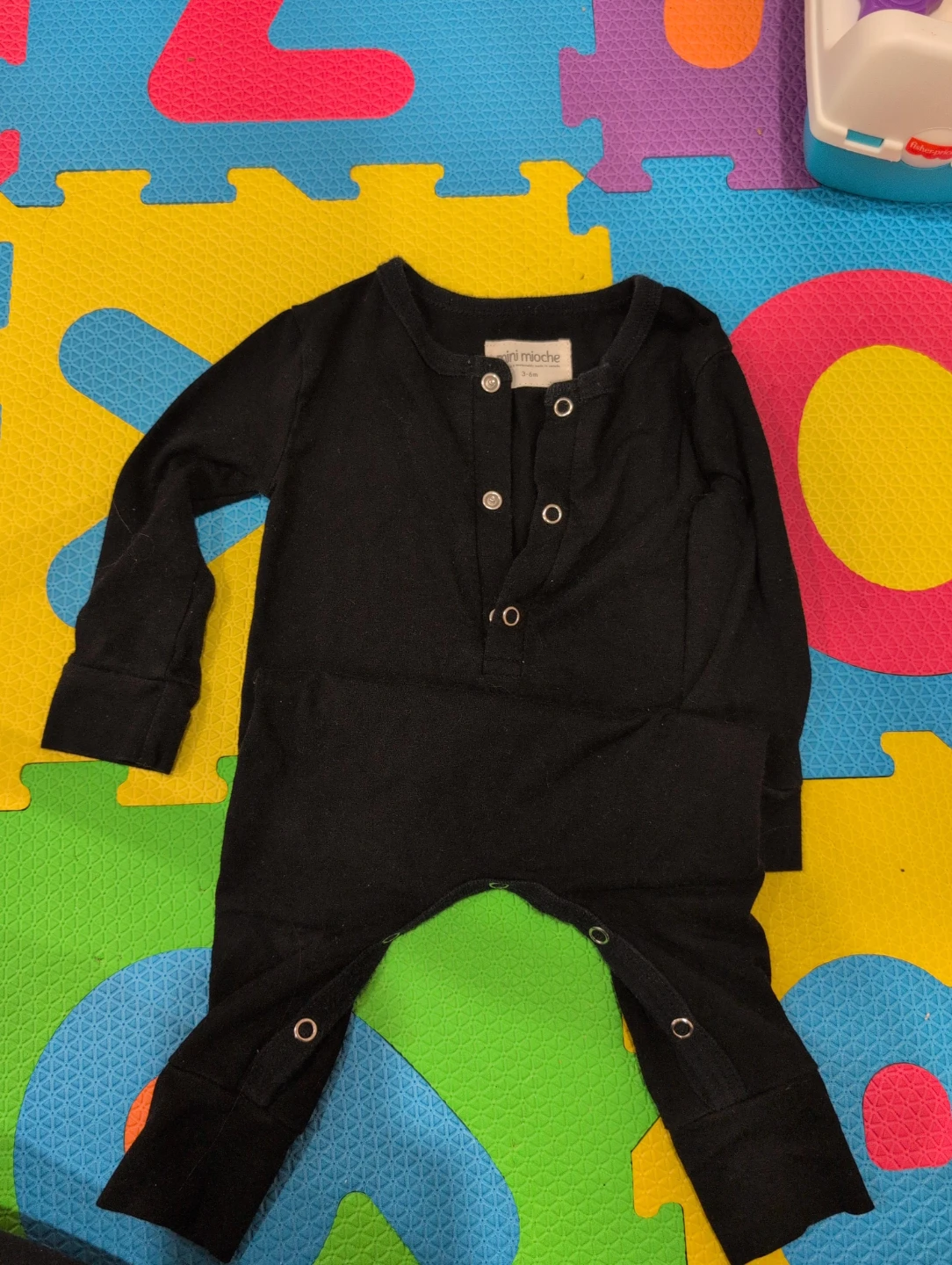 Mini Mioche Black Long Sleeve Romper sz 3-6months