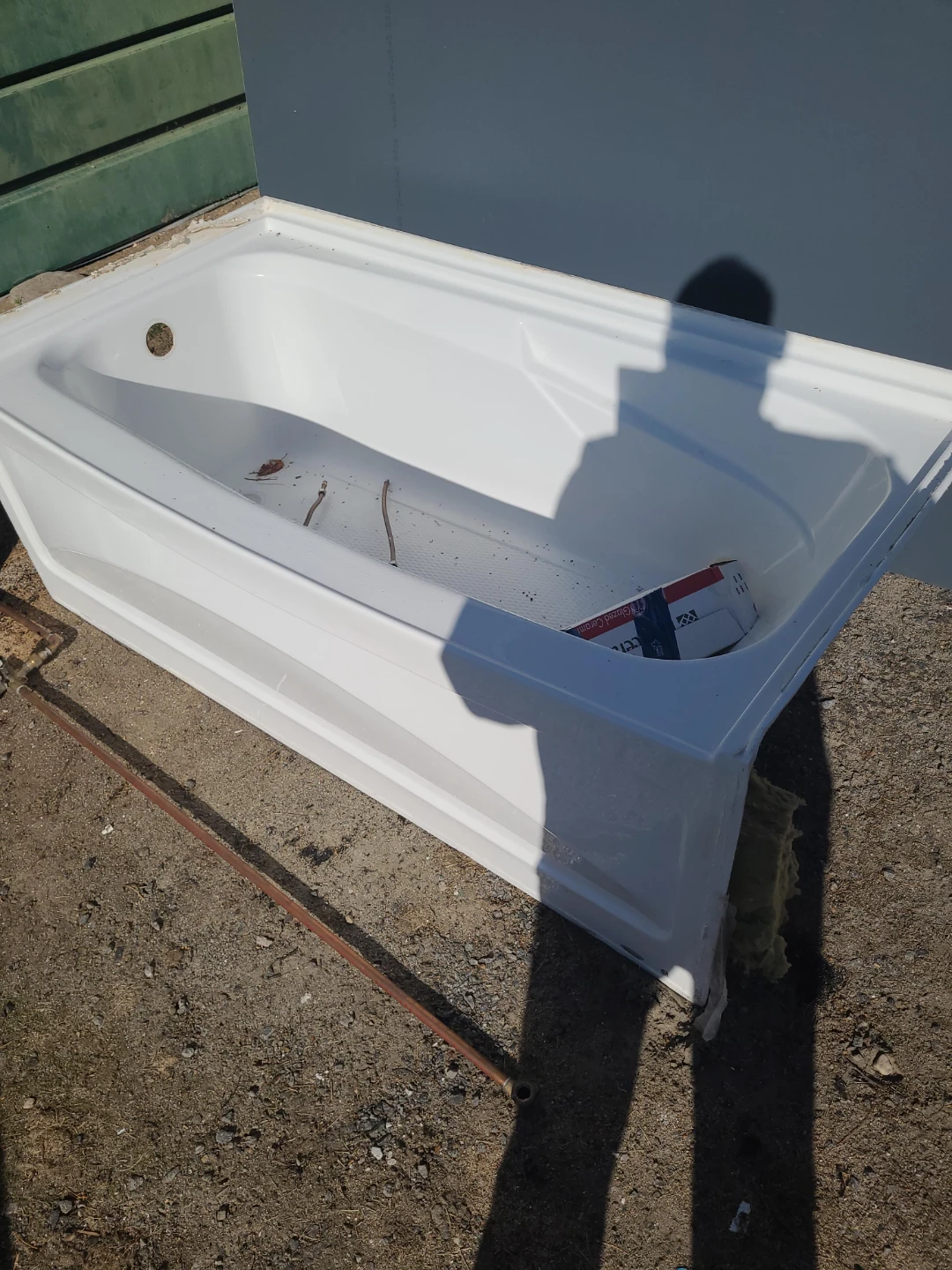 White Bathtub
