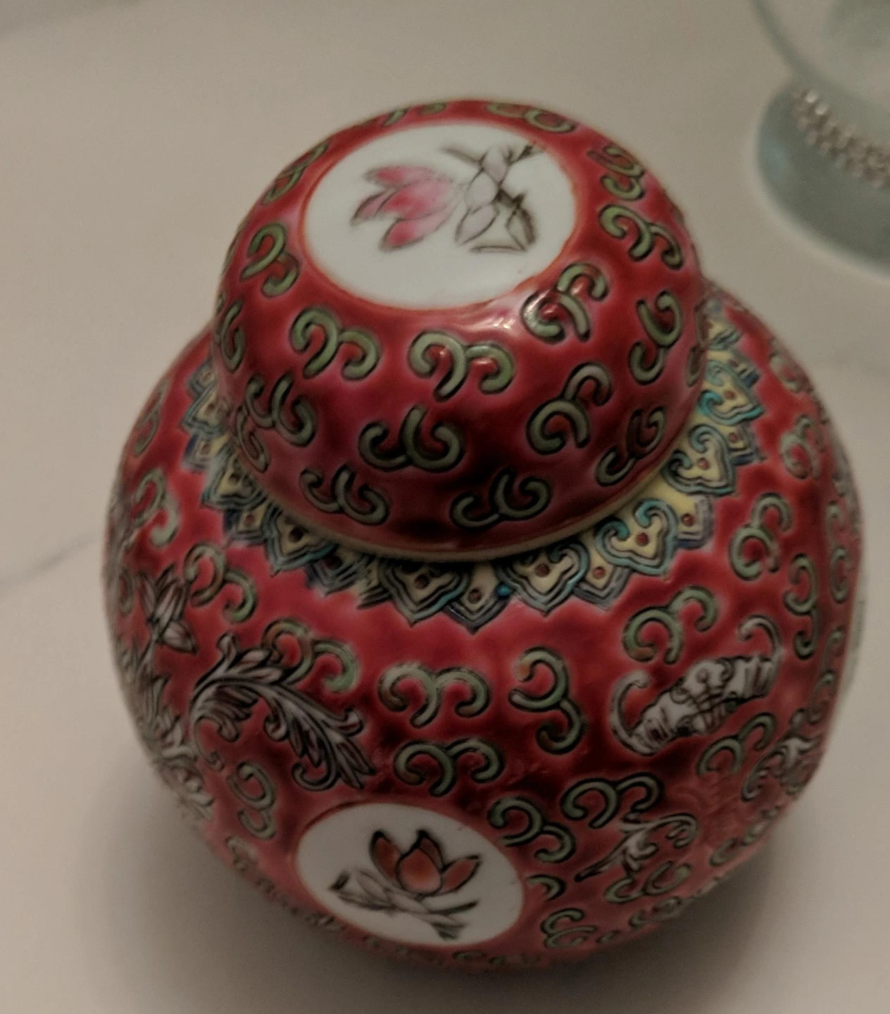 Decorative Red Floral Porcelain Ginger Jar