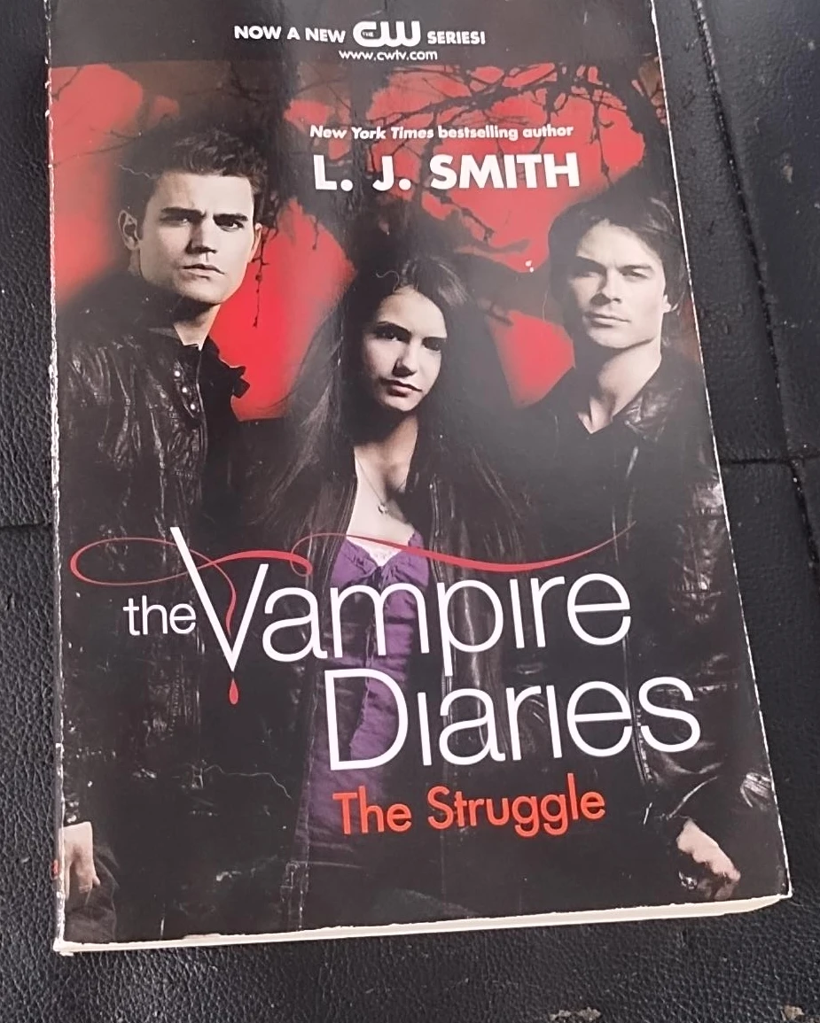 The Vampire Diaries: The Struggle by L. J. Smith - photo 2