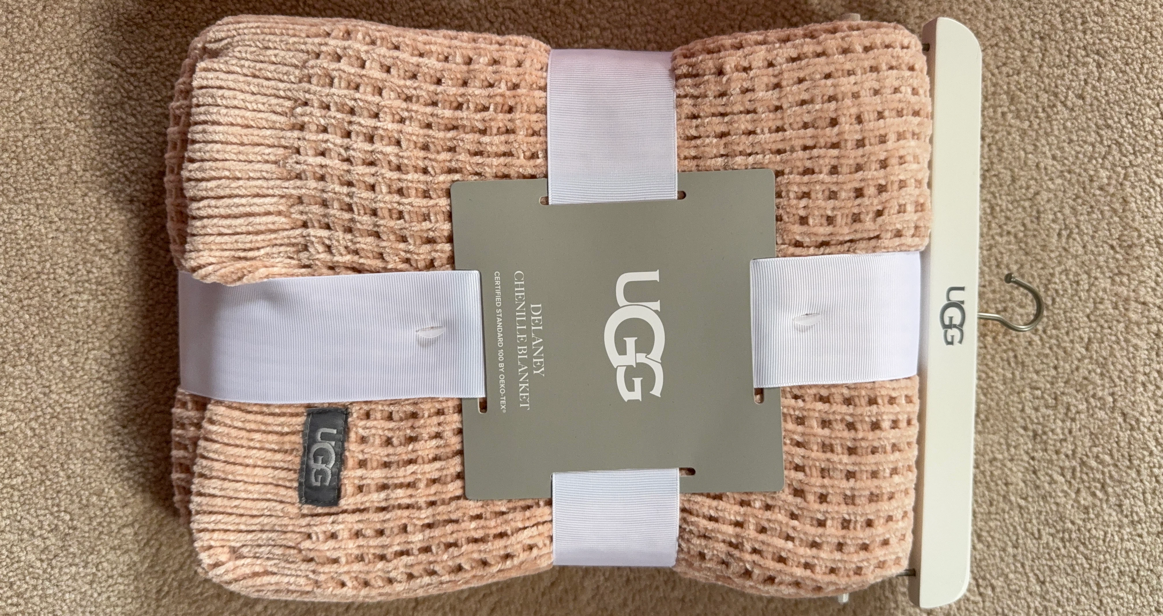 Brand new UGG Delaney Chenille Blanket