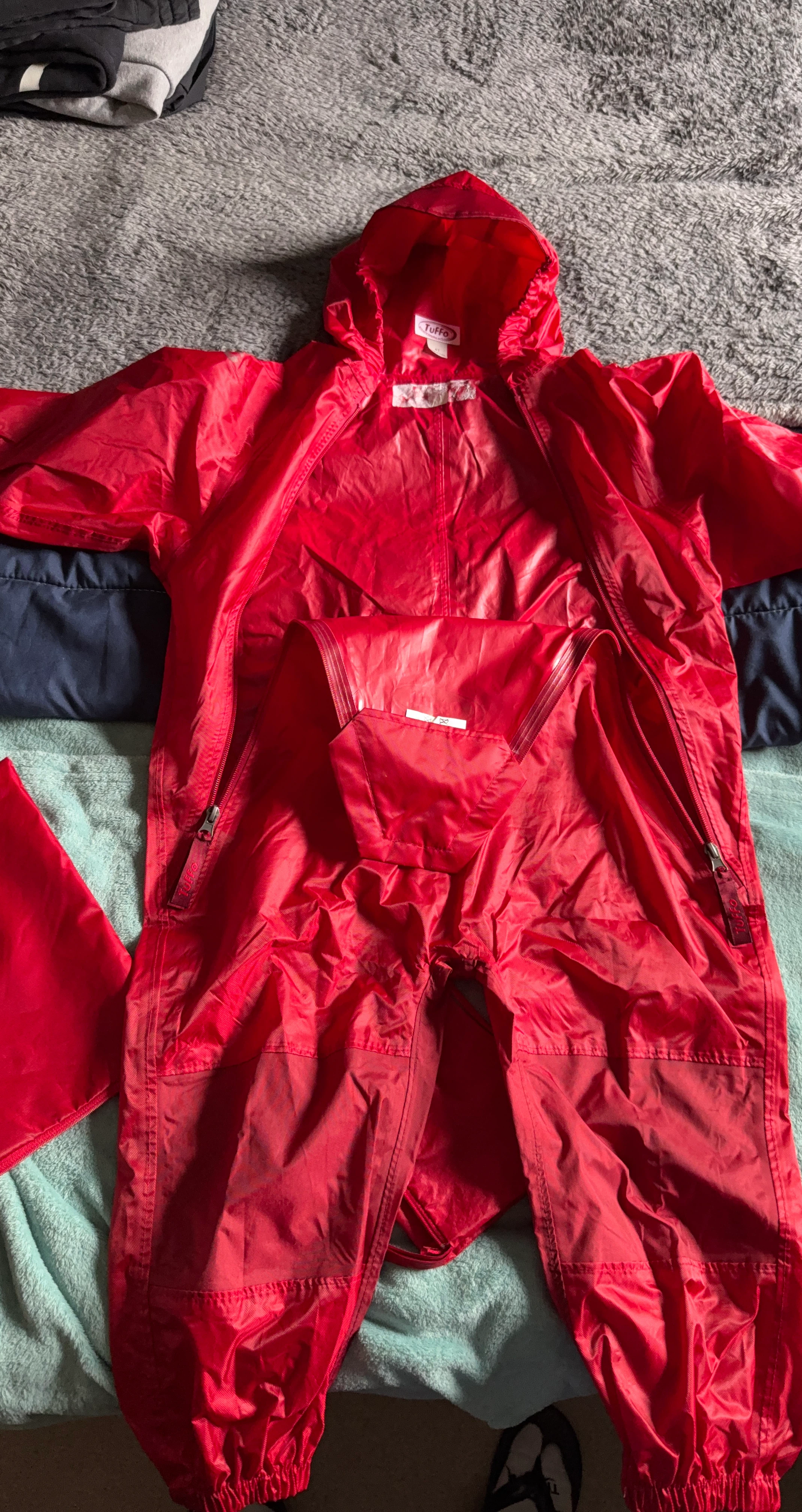 Tuffo Red Rain Suit - Size 4T muddy buddy