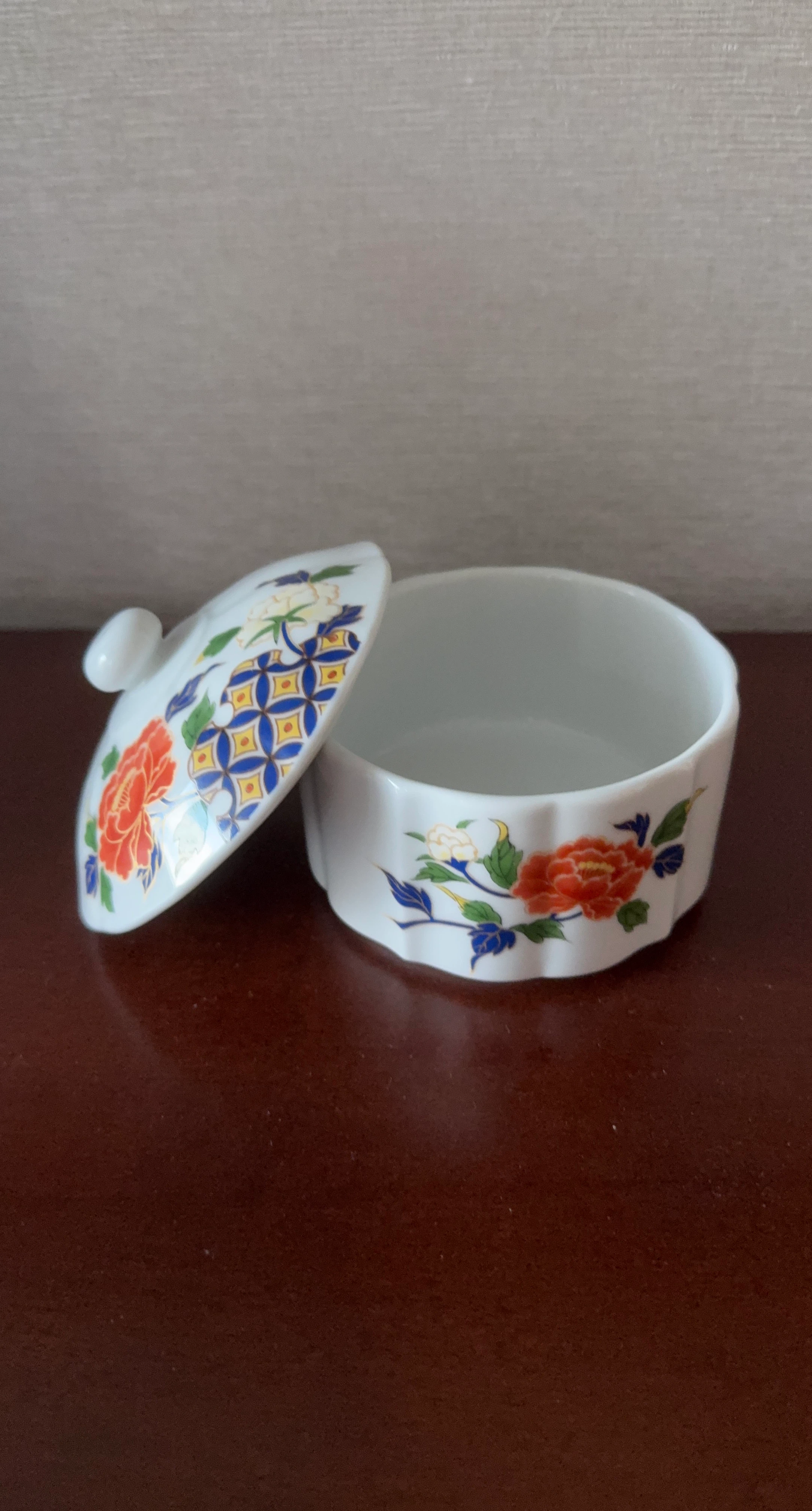 Decorative Ceramic Trinket Dish with Lid