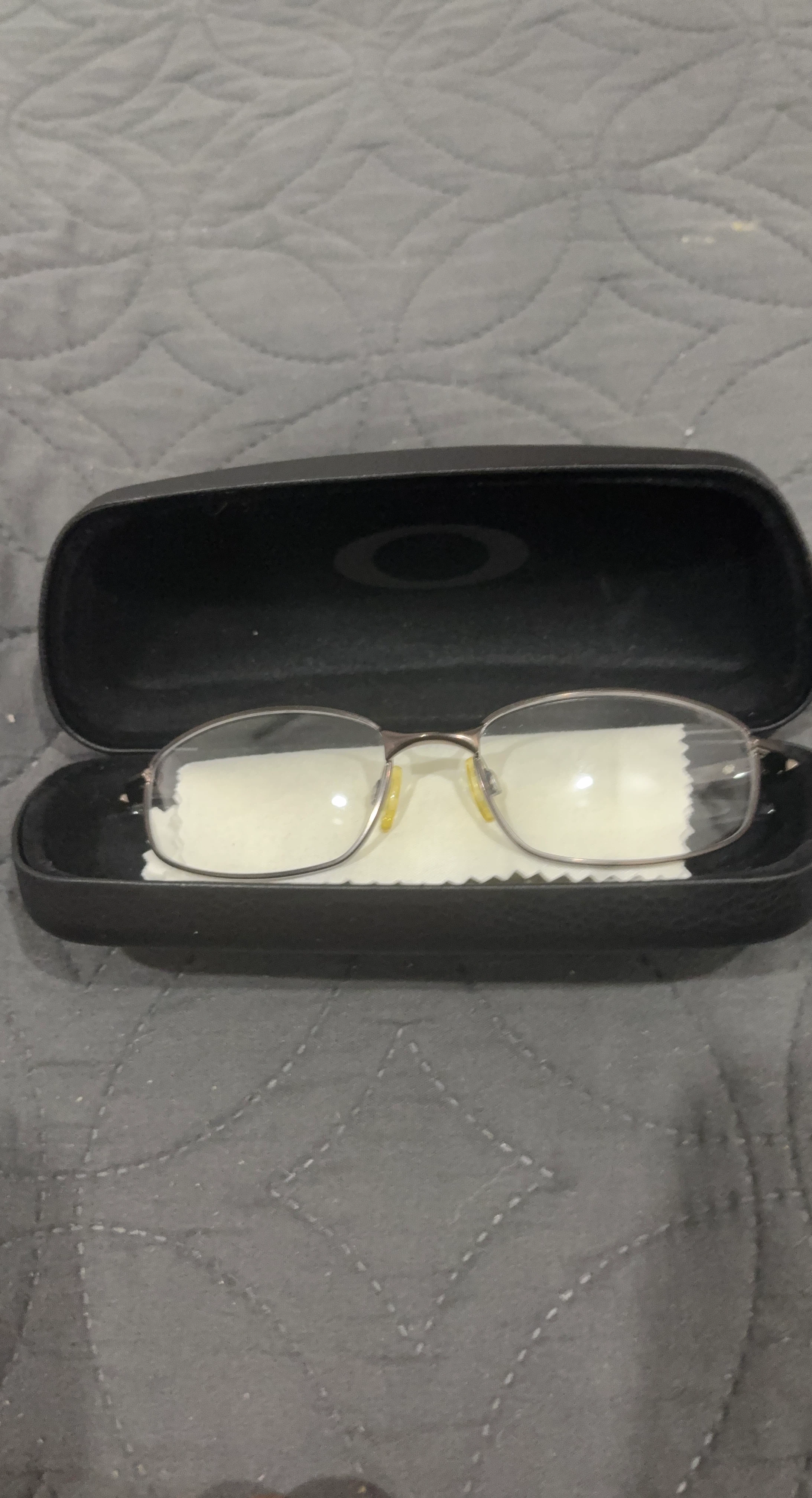 Oakley Eyeglasses with Case