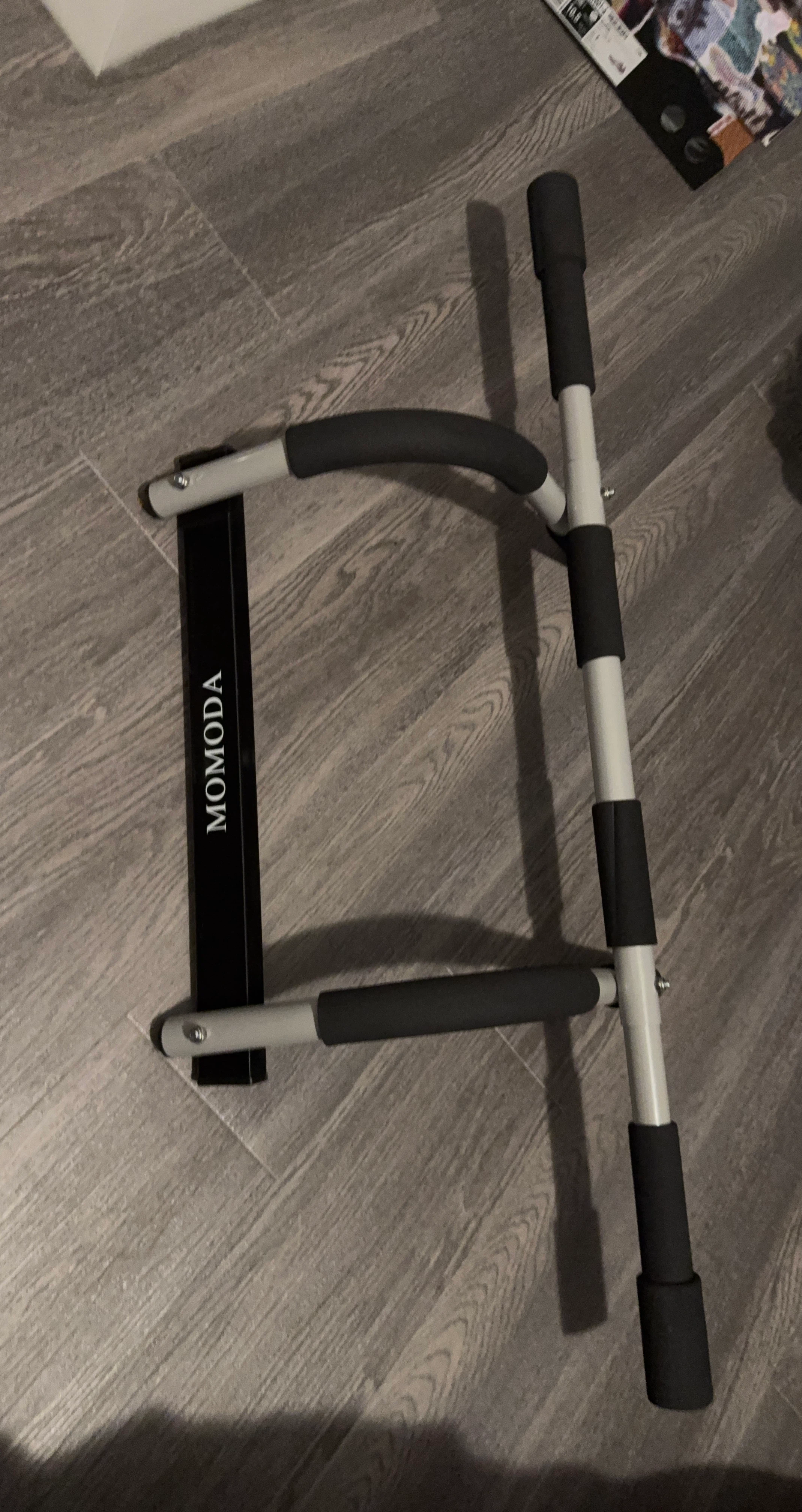 MOMODA Doorway Pull Up Bar