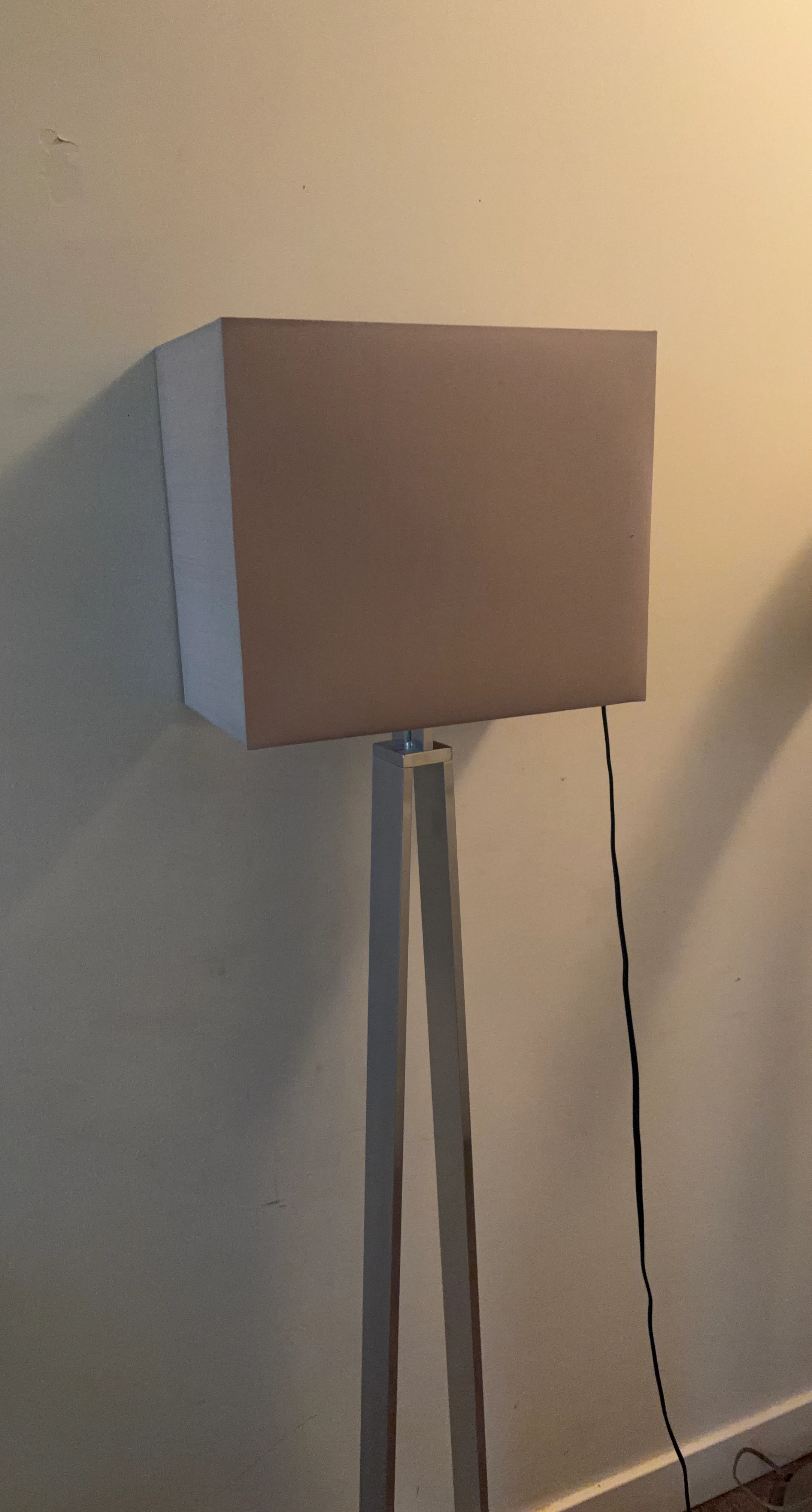 Modern Floor Lamp