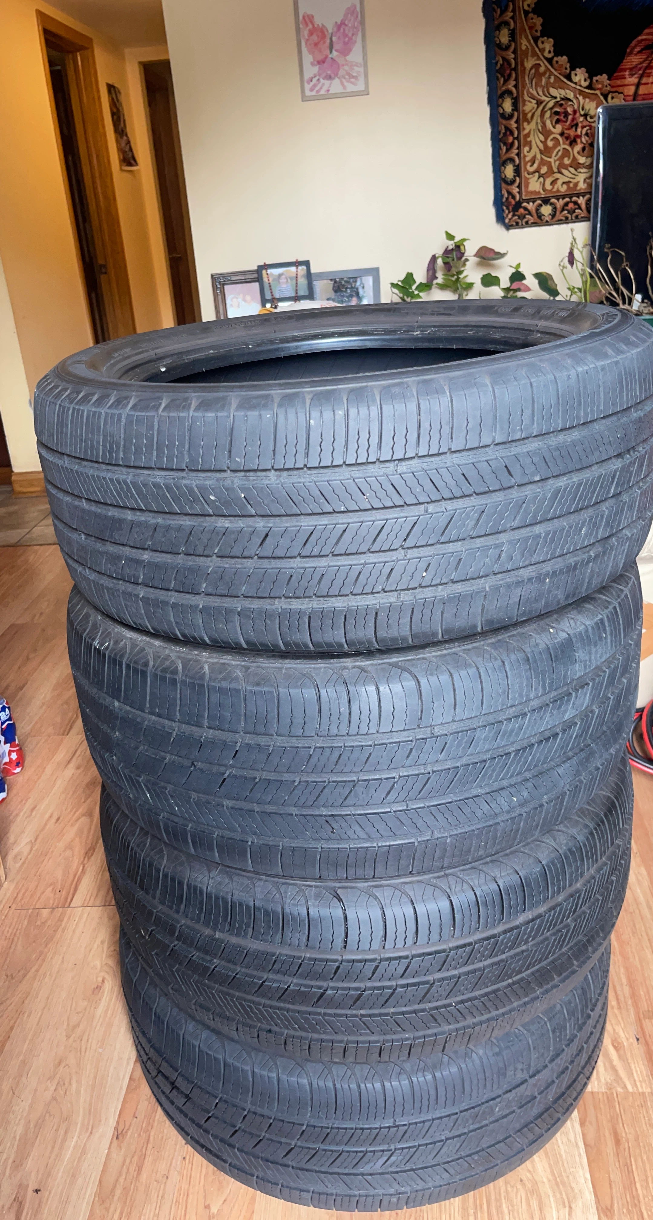 Set of 4 Used Michelin Tires