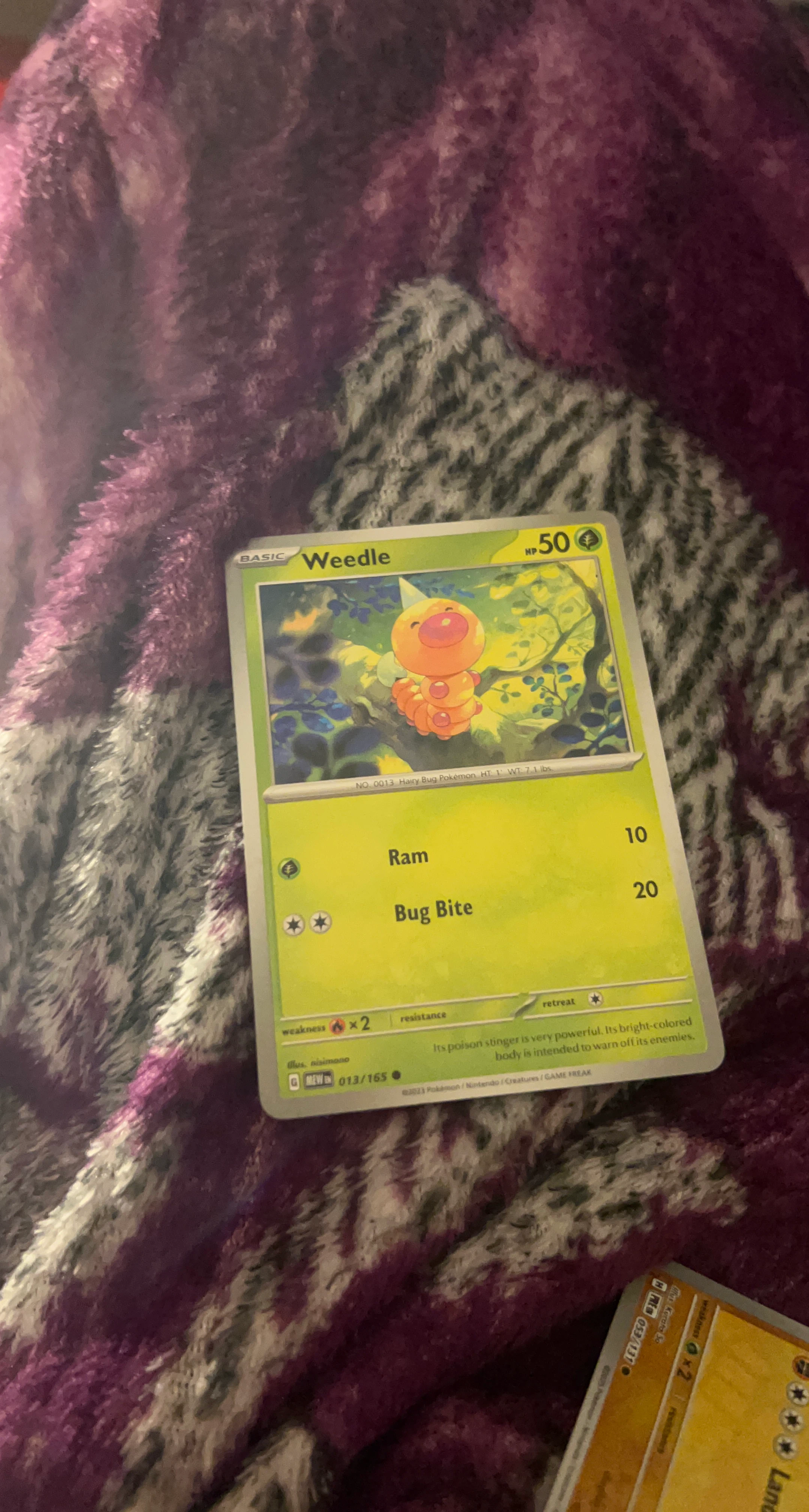 Weedle 013/165 Pokemon Card