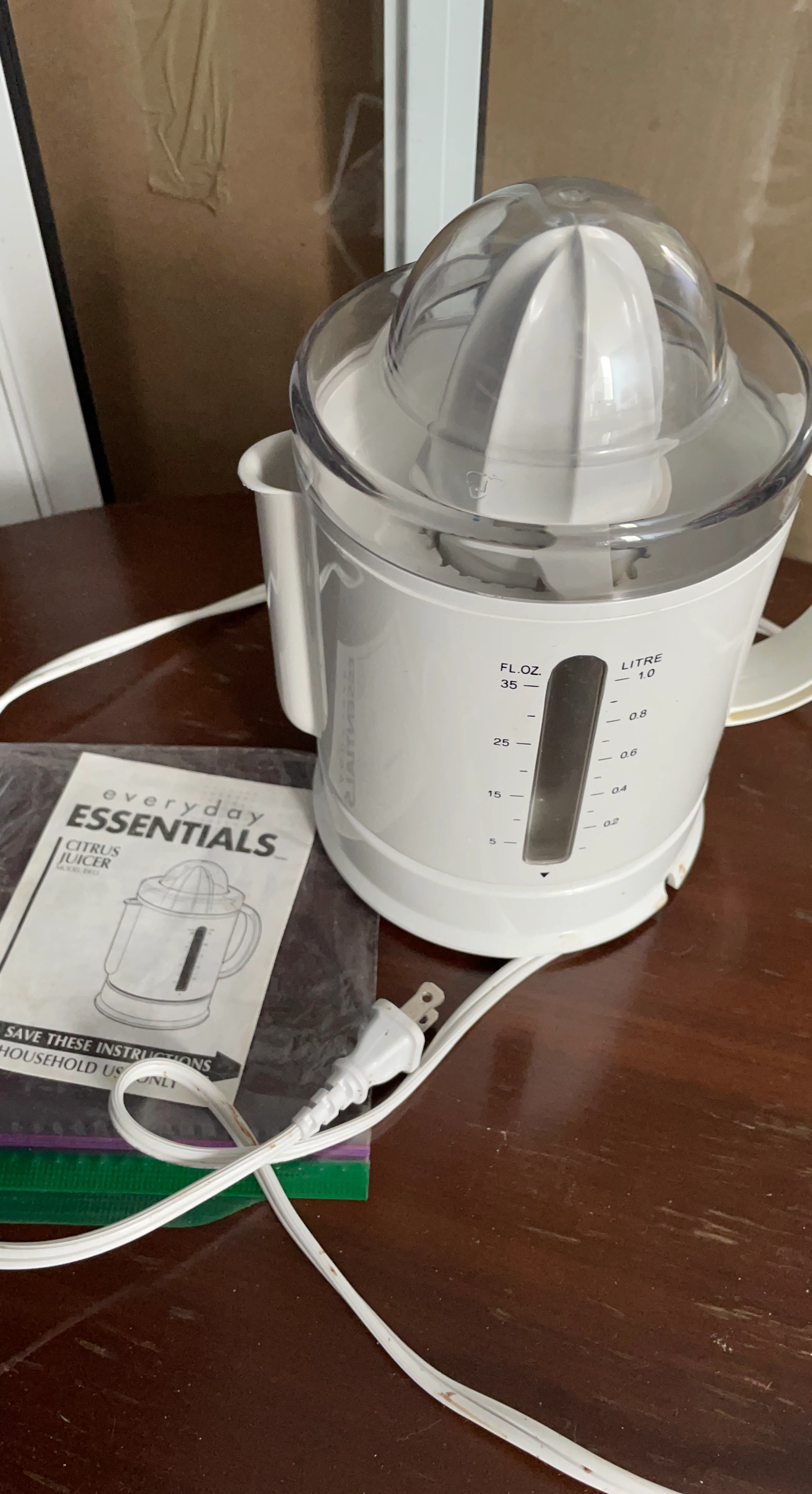Everyday Essentials Citrus Juicer