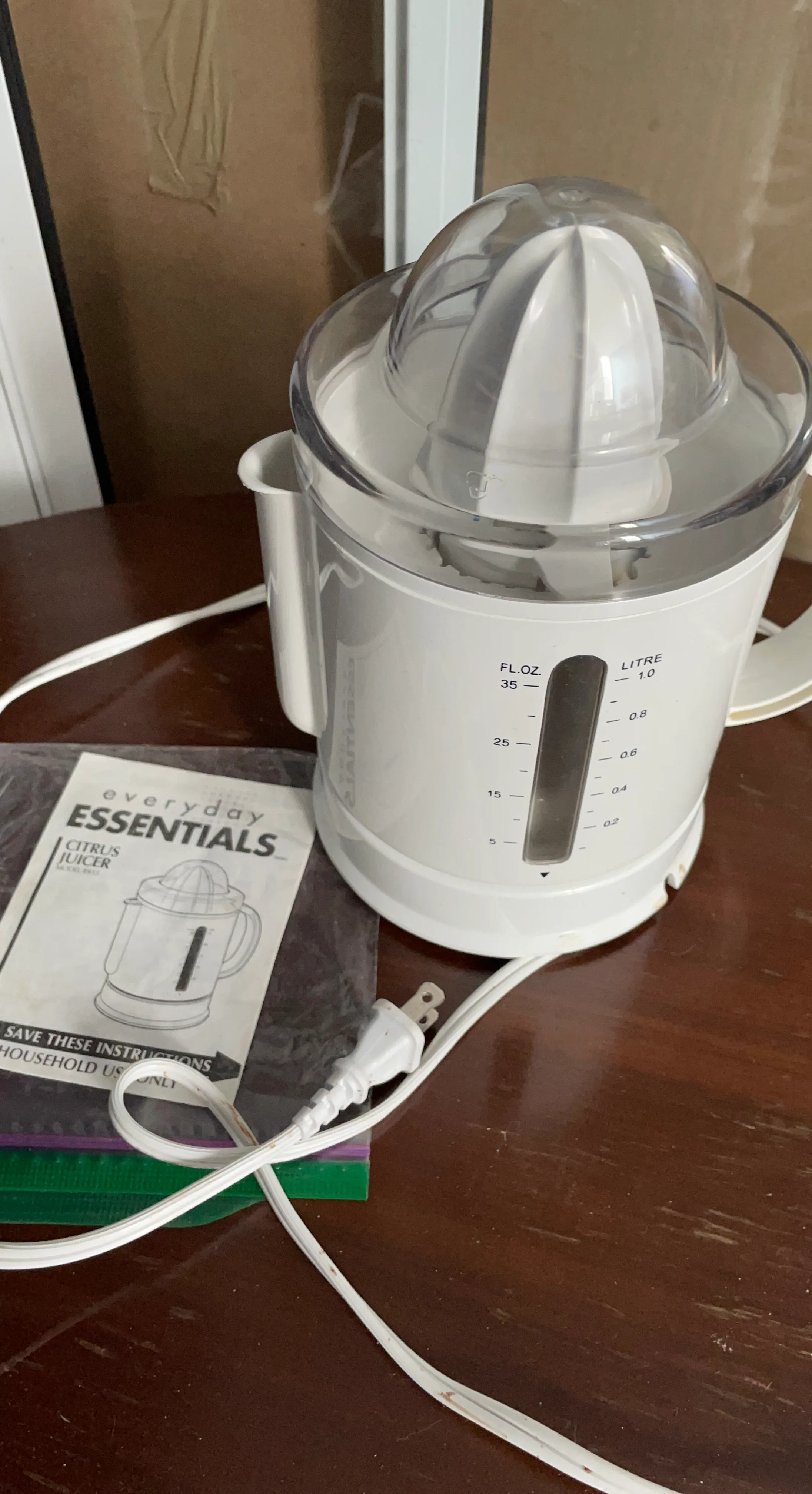 Everyday Essentials Citrus Juicer