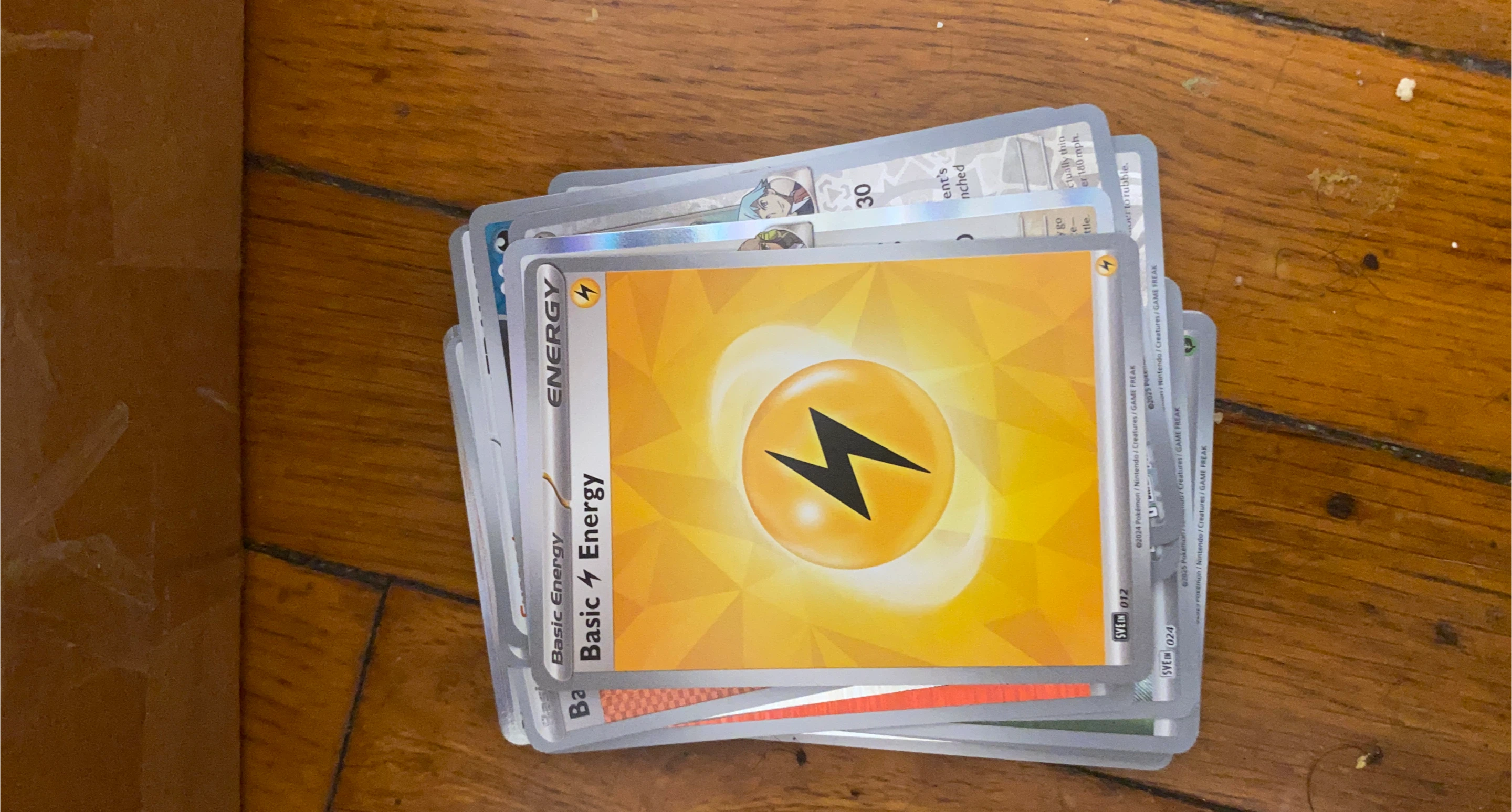 Pokemon Basic Energy Card Assortment