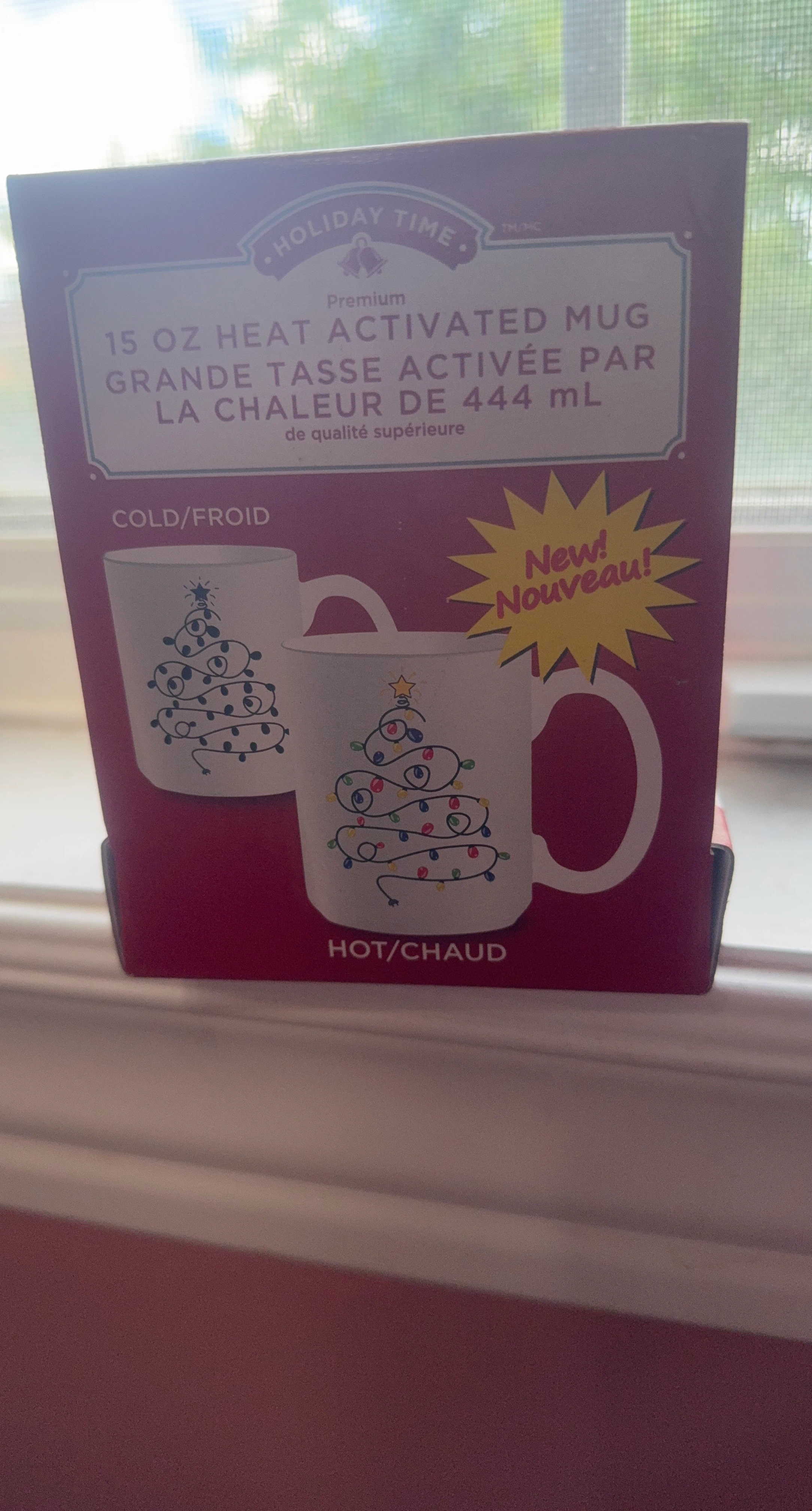 Holiday Time Heat Activated Christmas Tree Mug