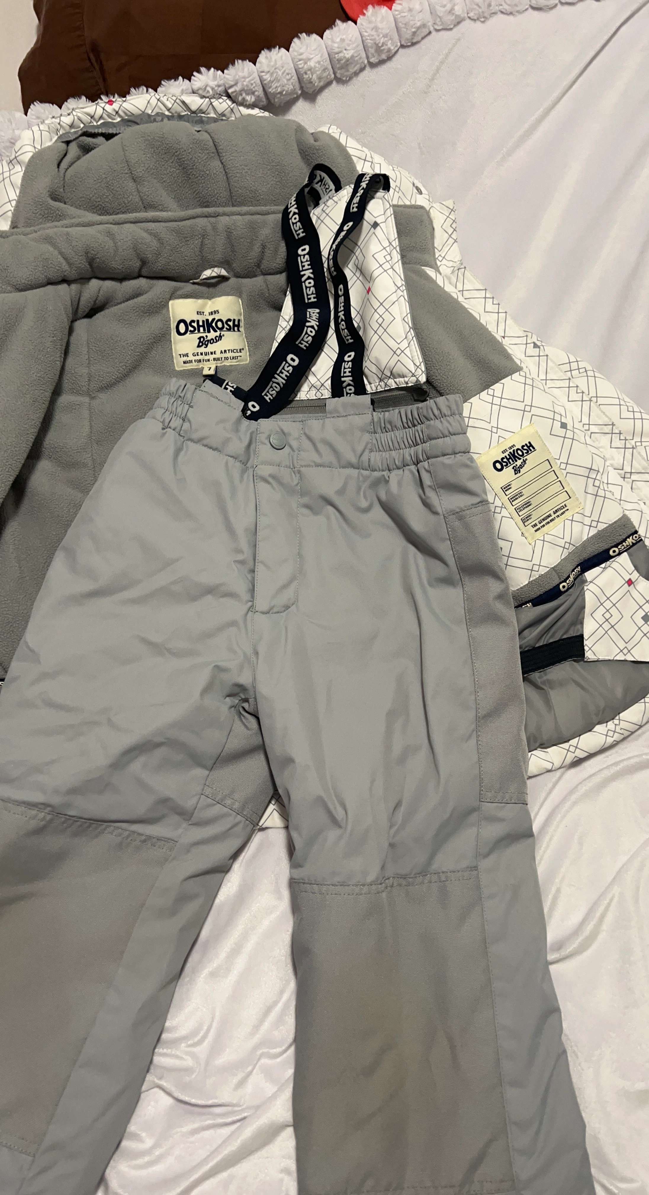 Kids OshKosh B'gosh Snow suit for sale - photo 3