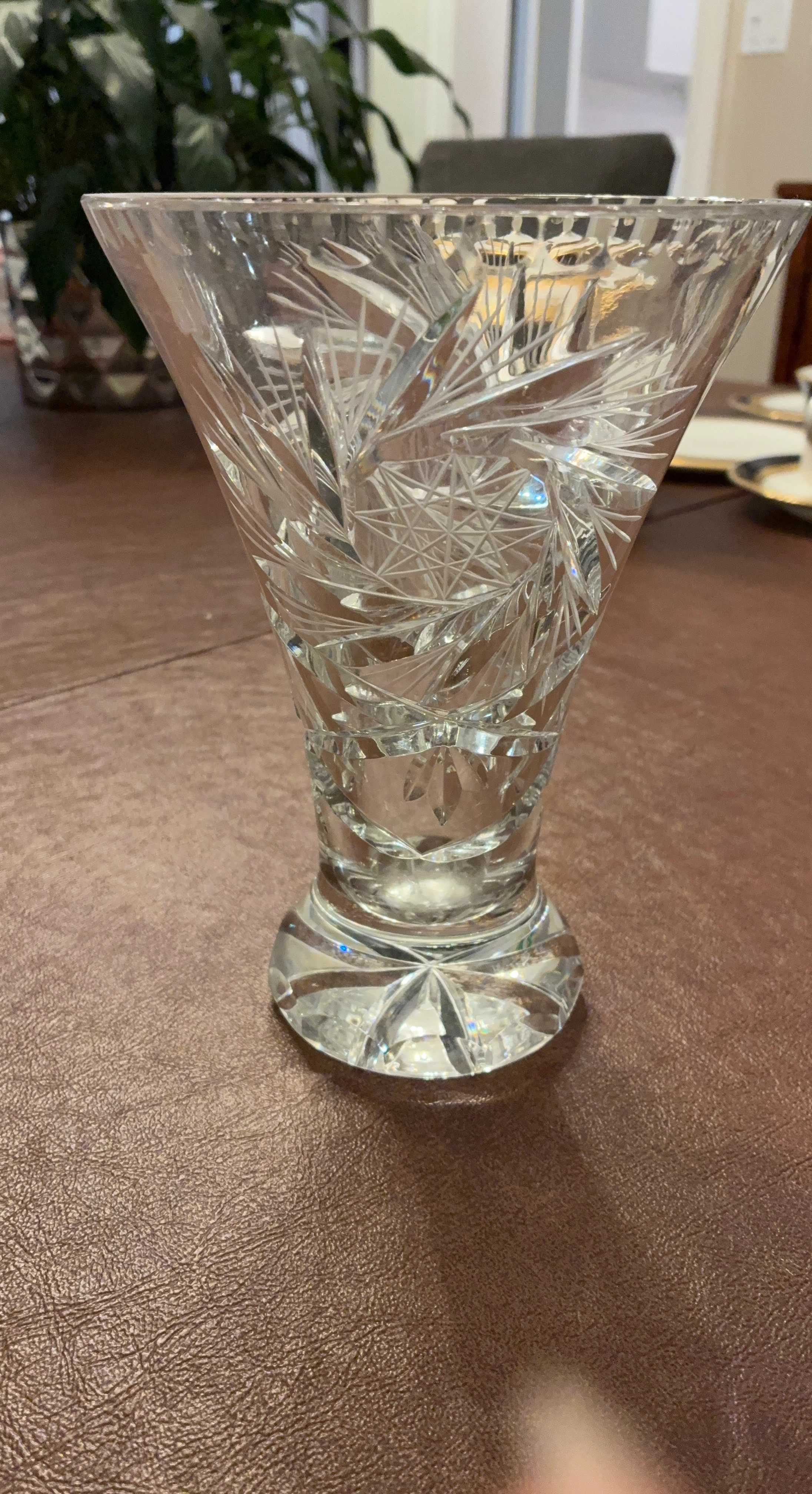 Clear Cut Crystal Vase - photo 2