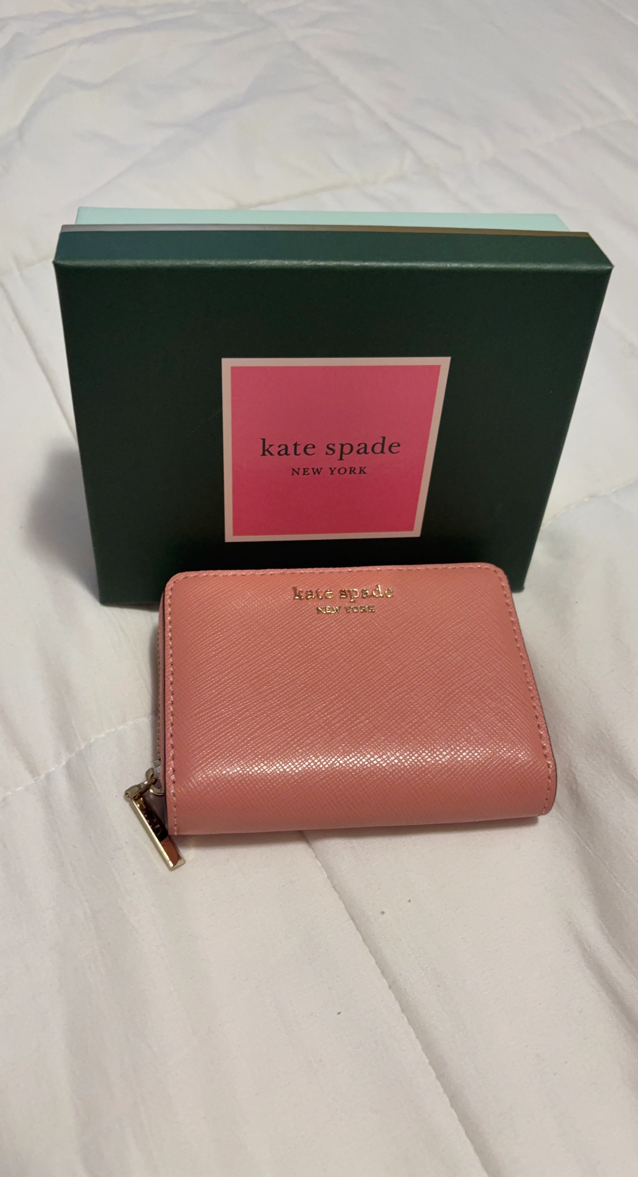 Kate Spade New York Small Zip Wallet