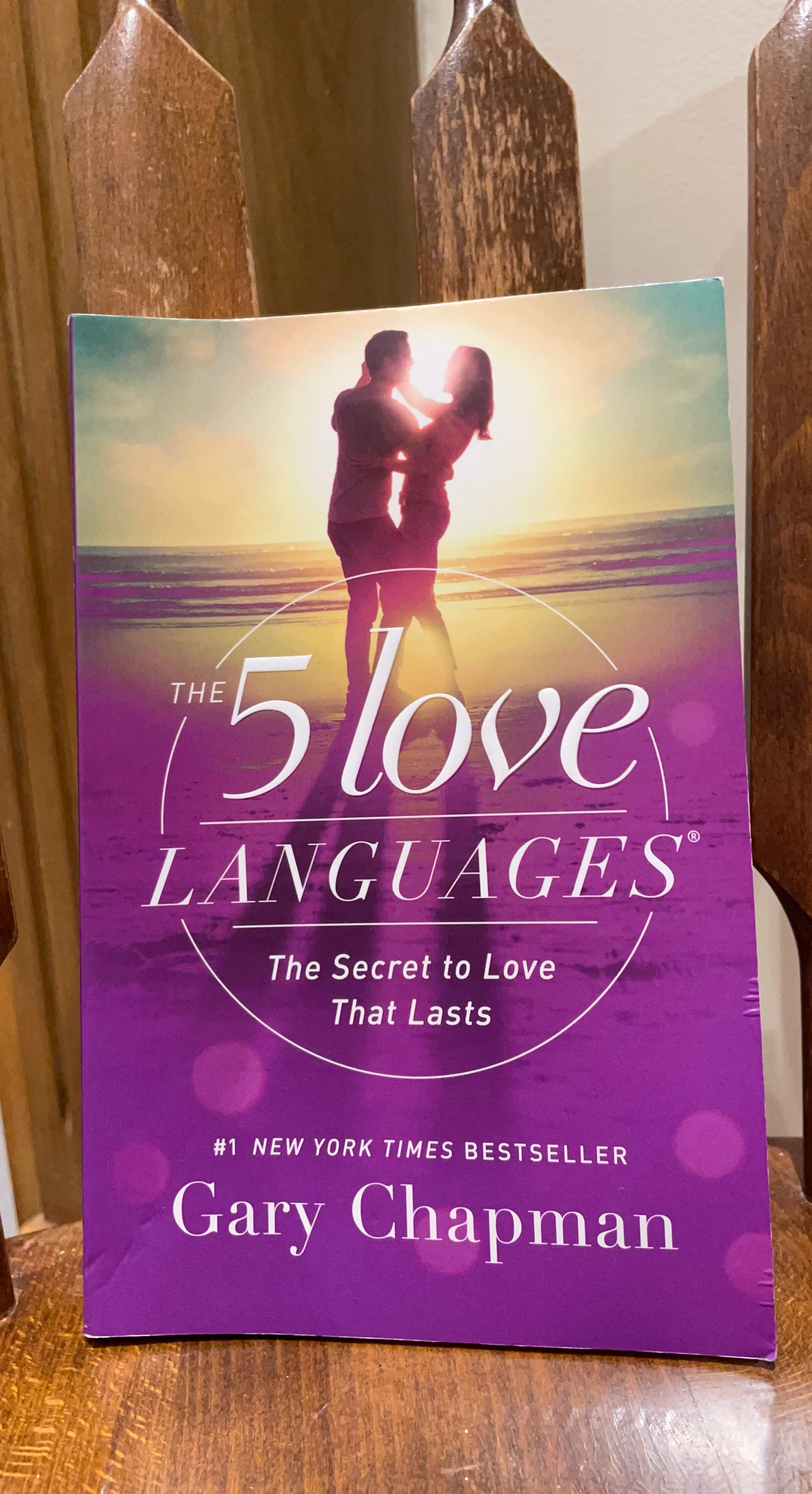The 5 Love Languages: TLove That Lasts by Gary Chapman