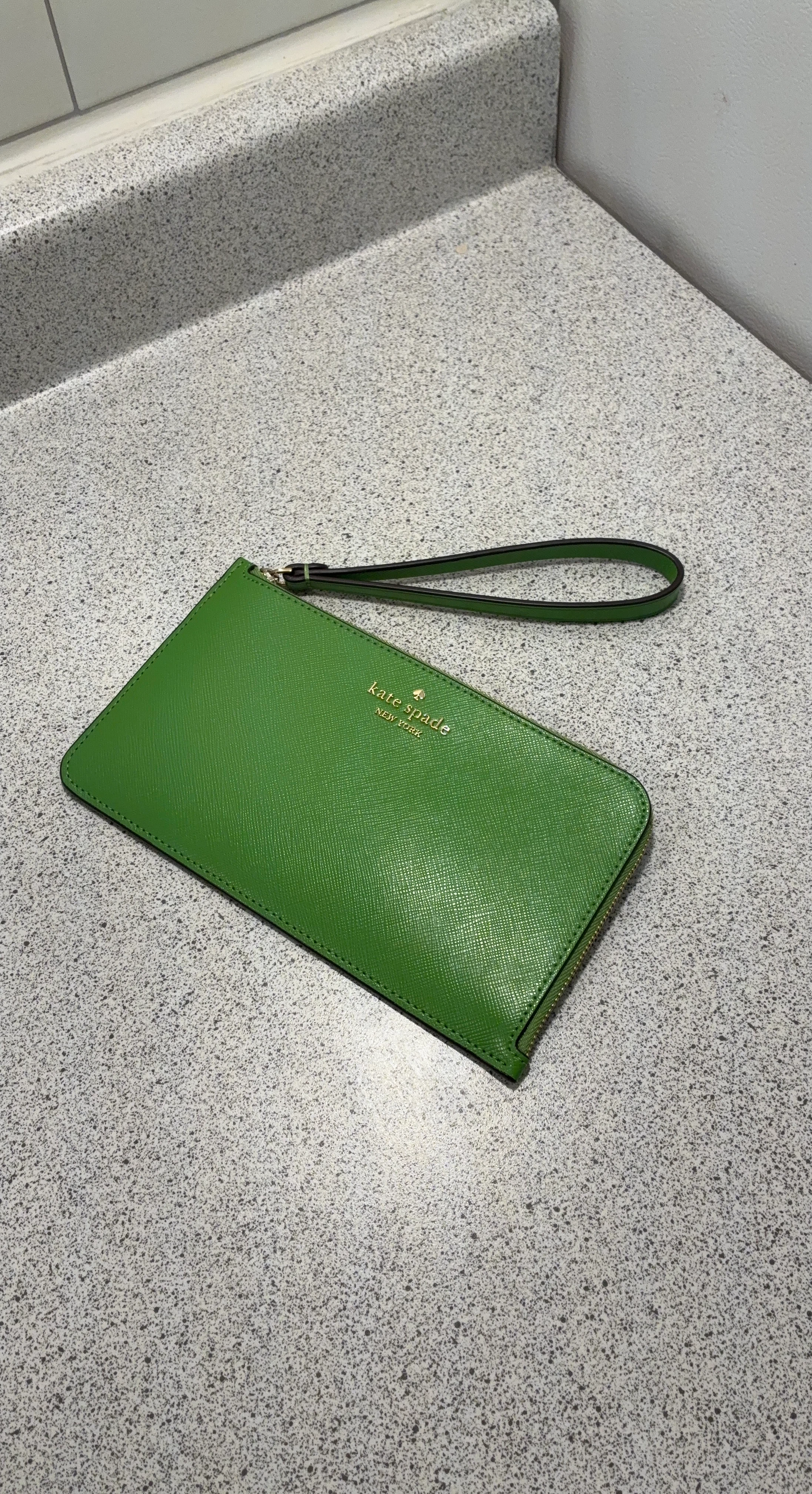 Kate Spade New York Wristlet Clutch