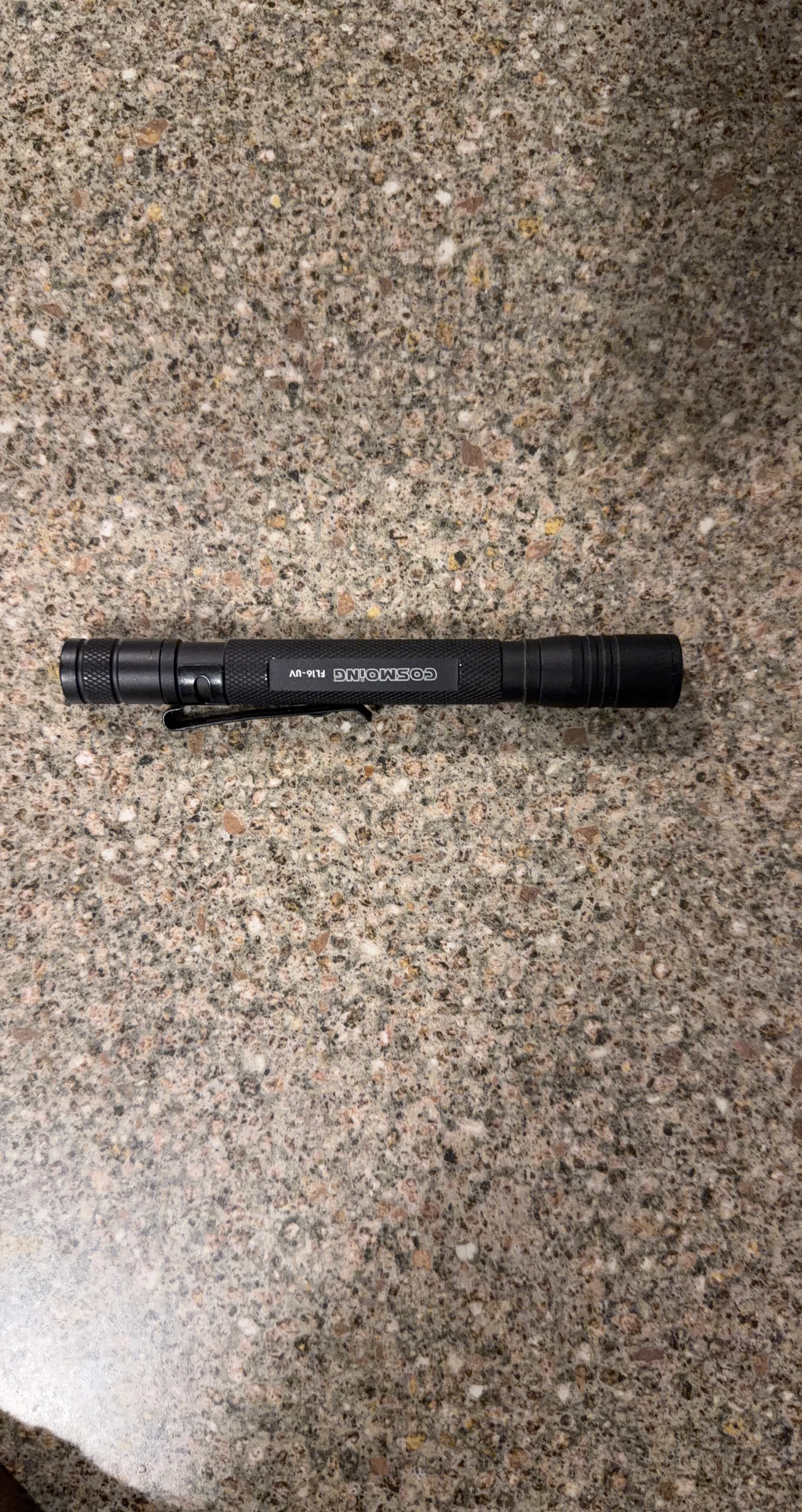 COSMOING FL16-UV Flashlight
