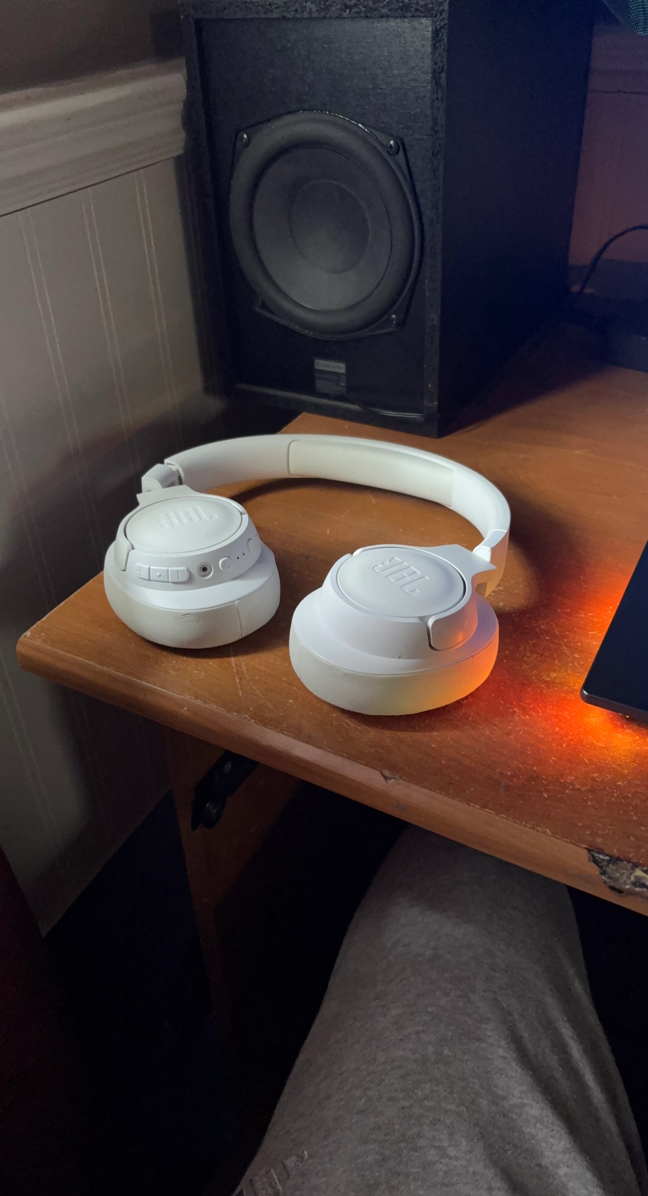 JBL Over-Ear Wireless Headphones