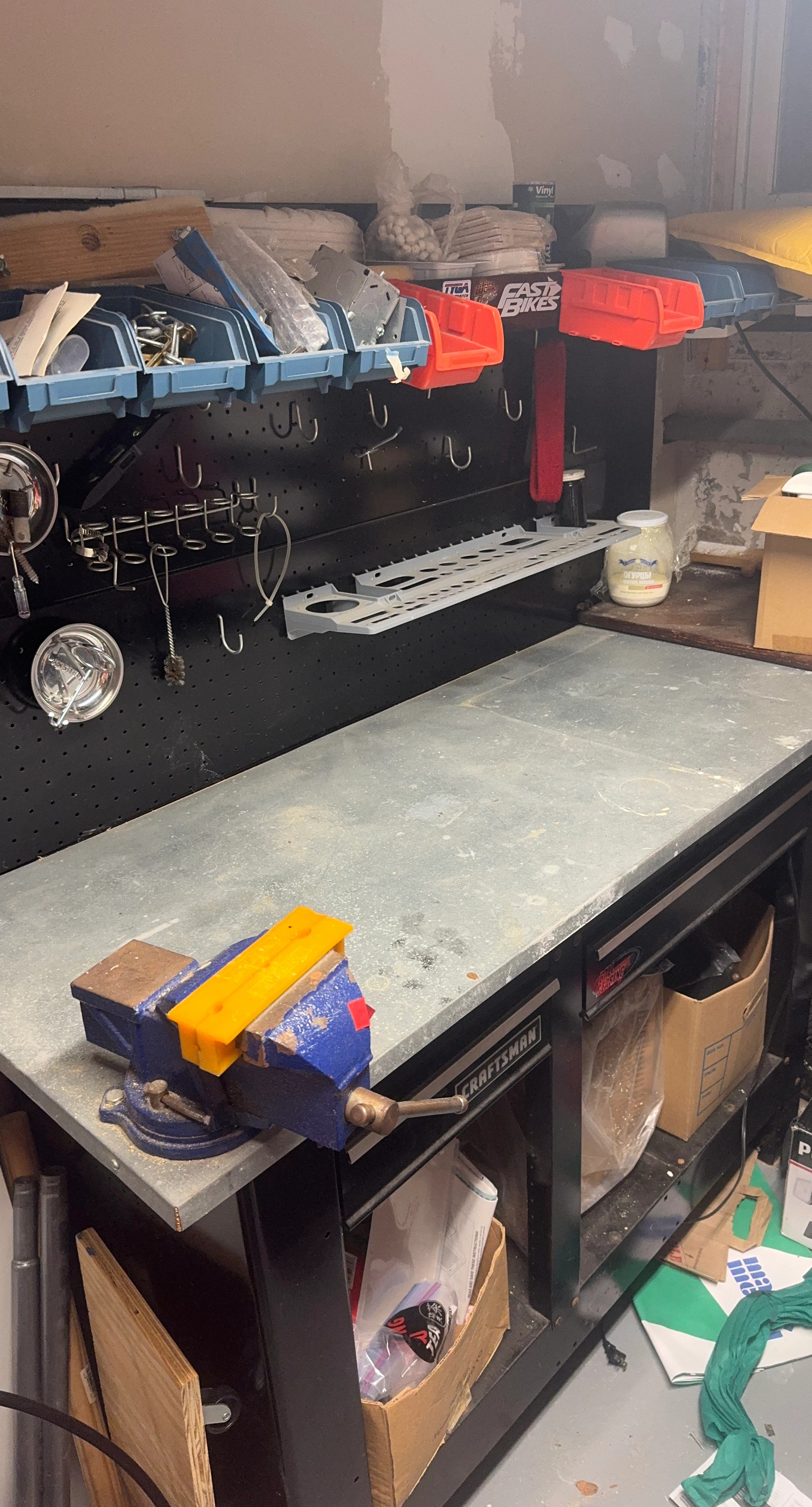 Craftsman Workbench with Vise