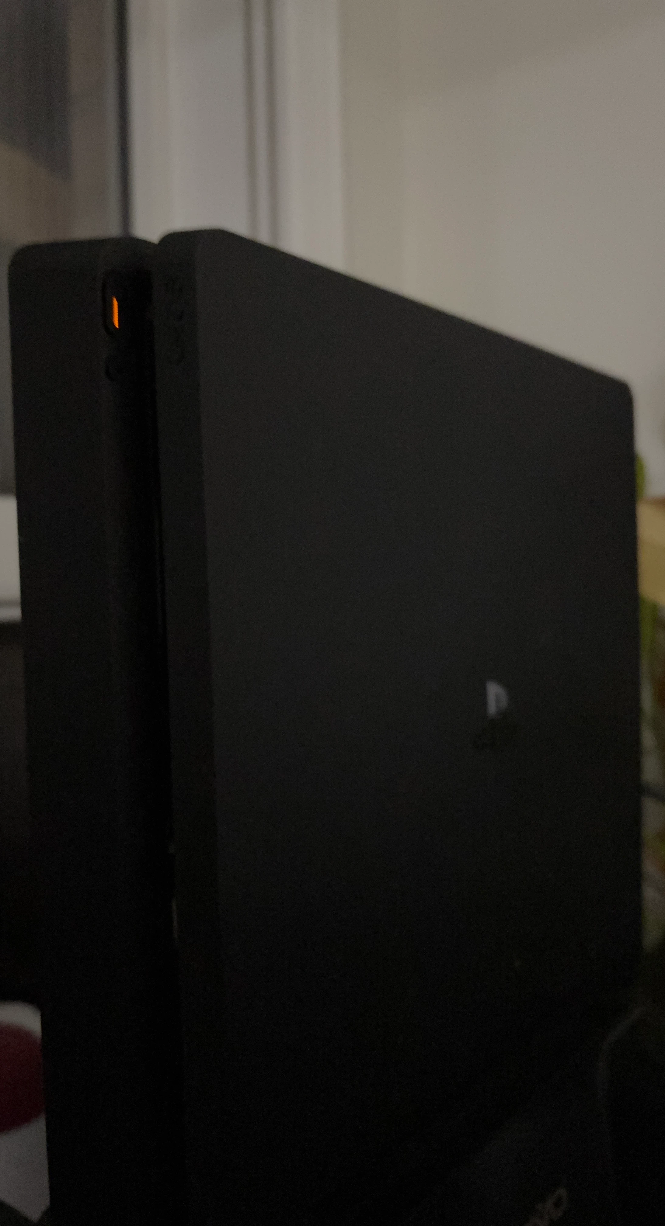 Sony PlayStation 4 Slim Console