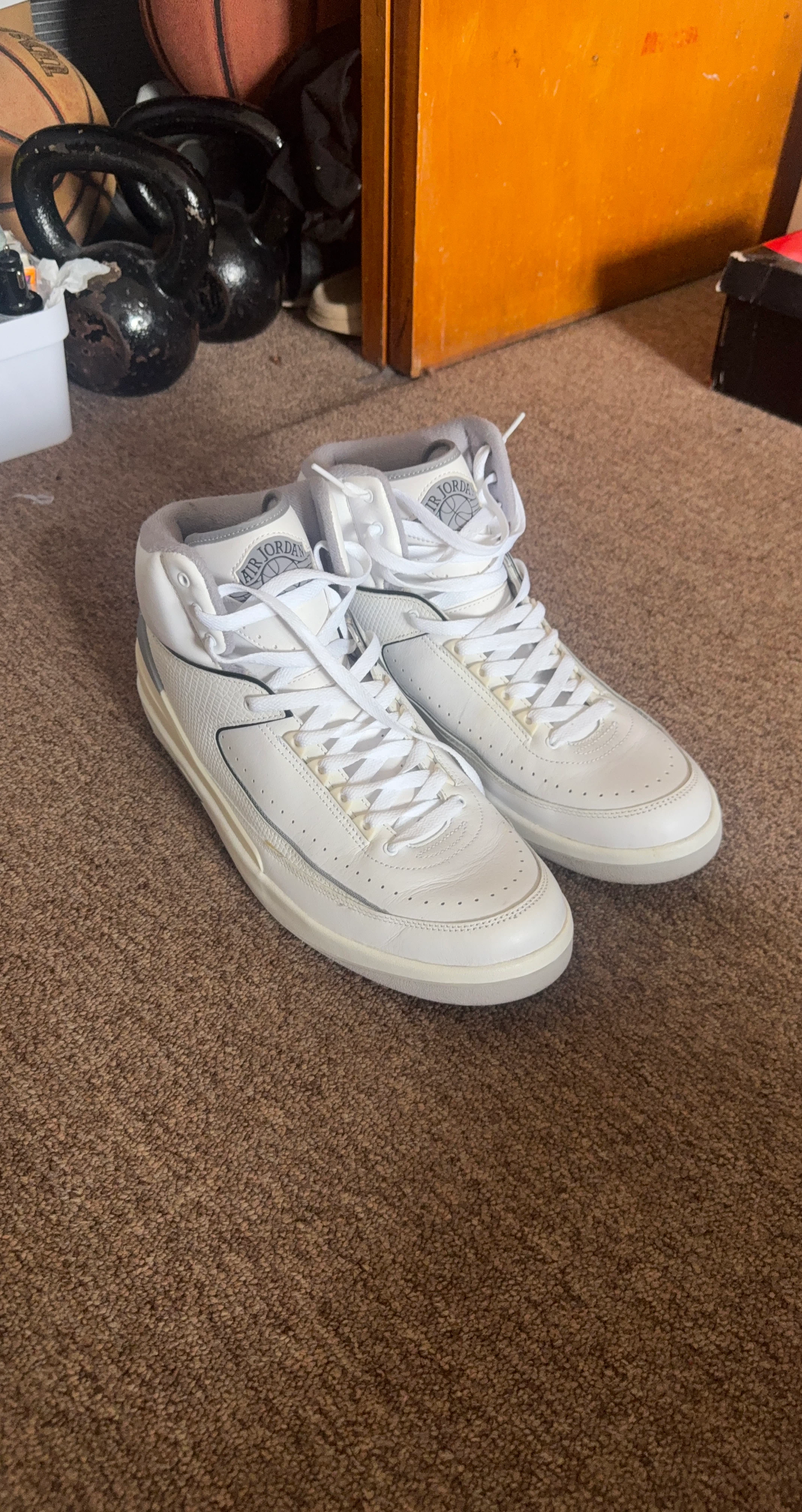 Air Jordan 2 Retro White/Grey Size 13